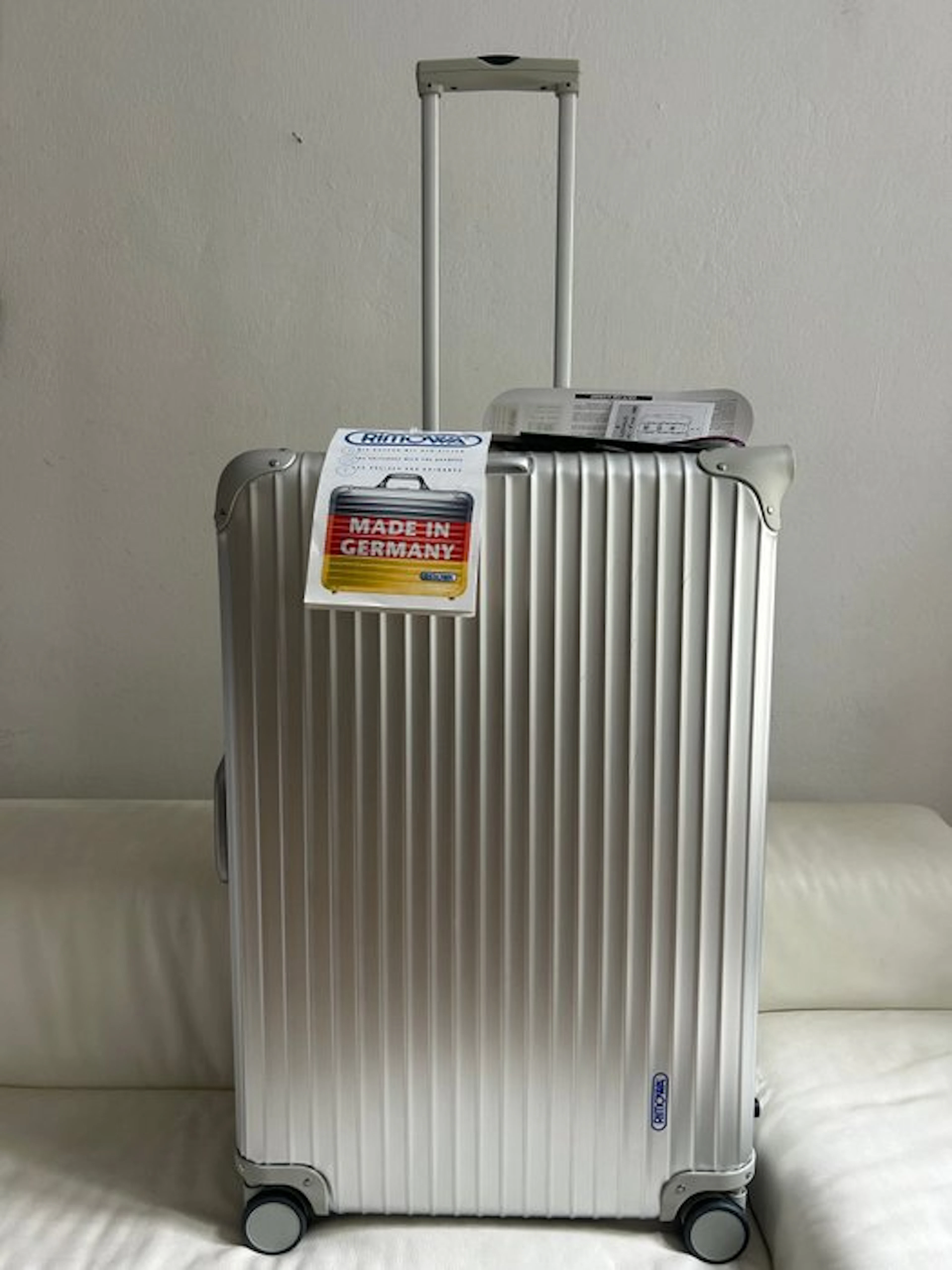 Rimowa - Suitcase