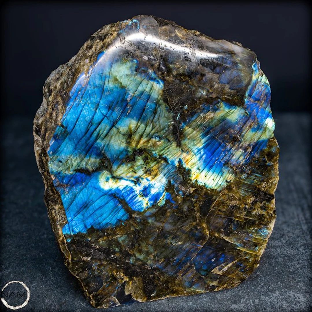 Natural labradorite freeform from Madagascar –...