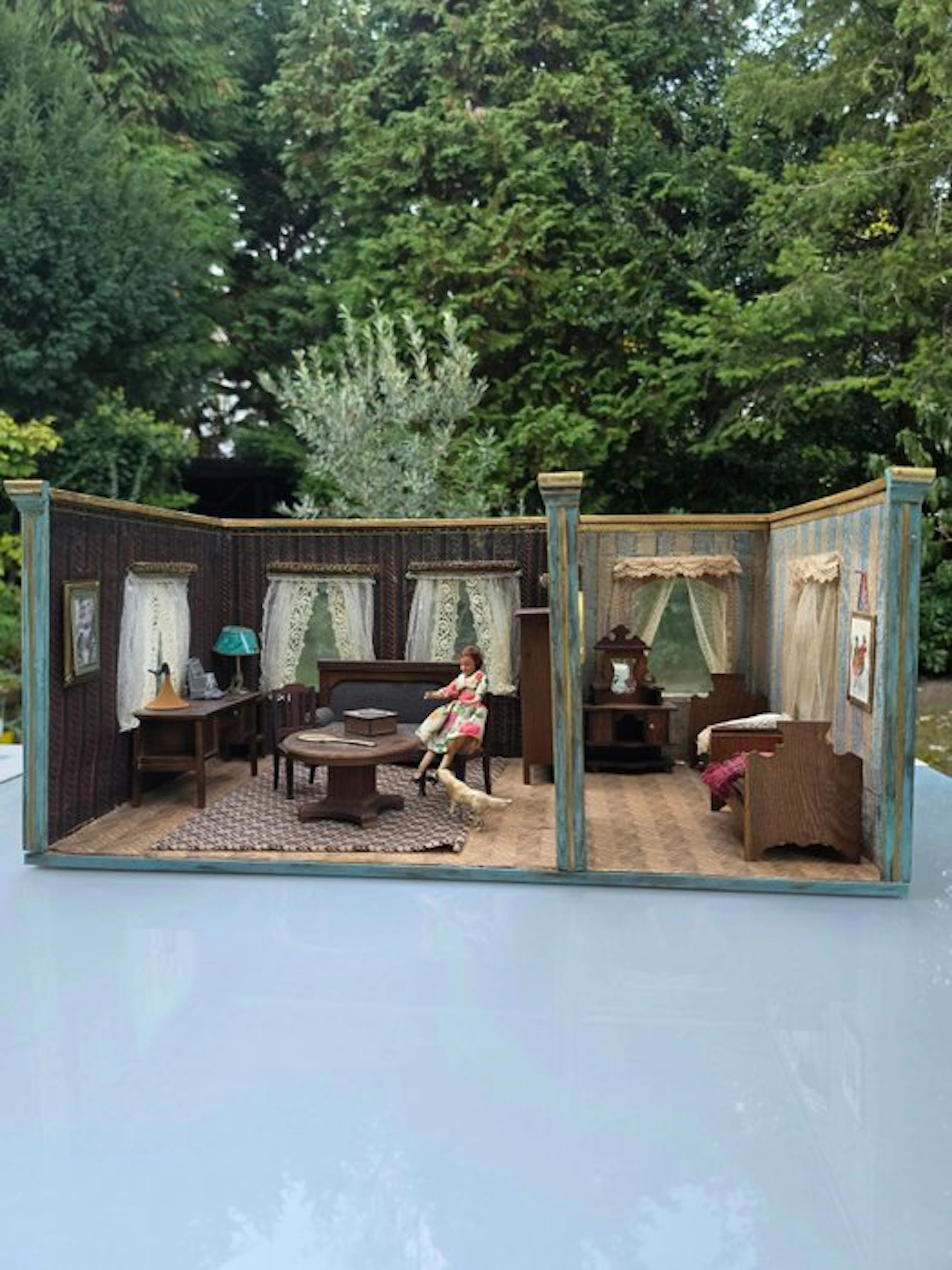 Onbekend - Dollhouse Antiek poppenhuis huiskamer...