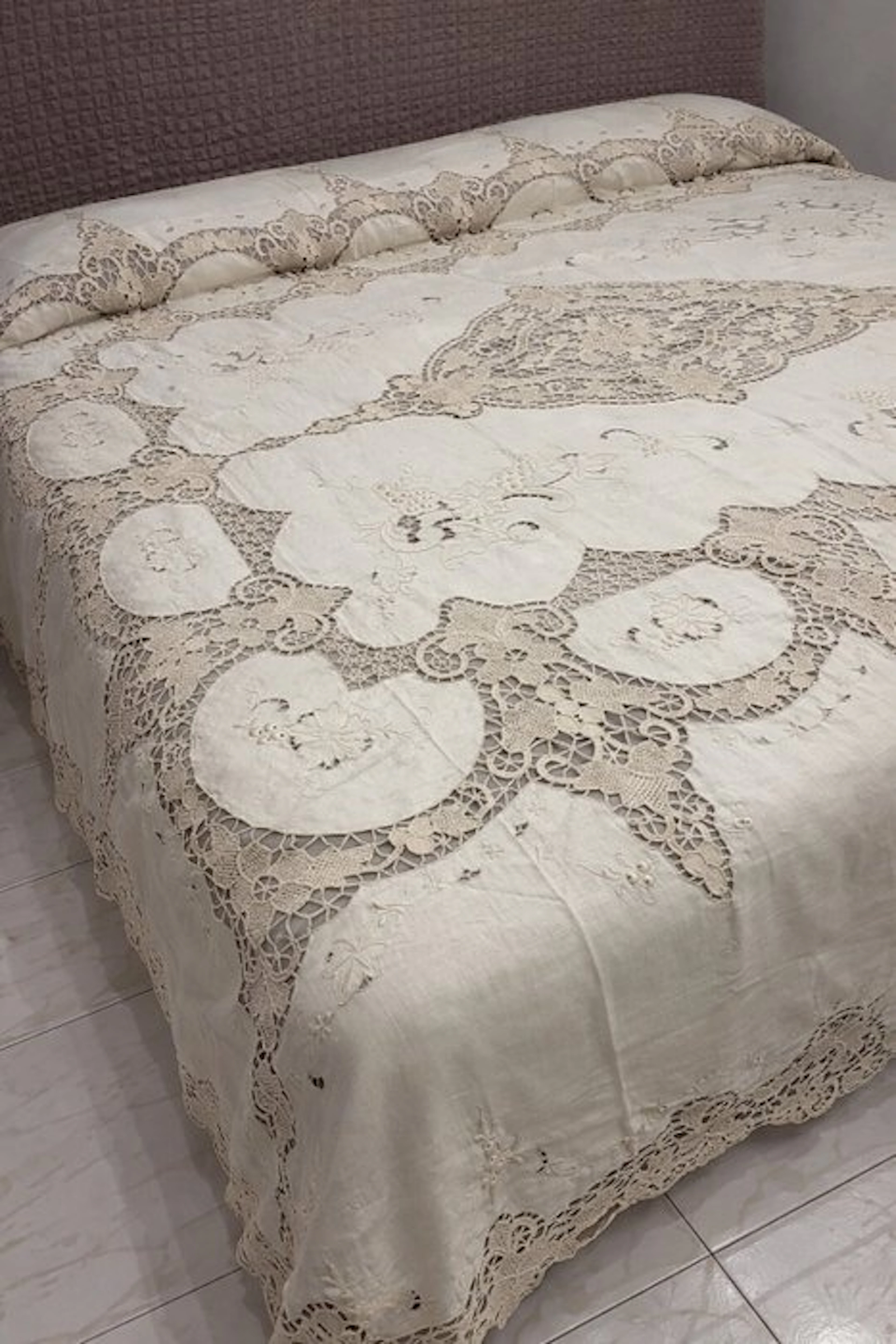 hand made - Bedspread - 290 cm - 250 cm - Luxury handmade bedspread