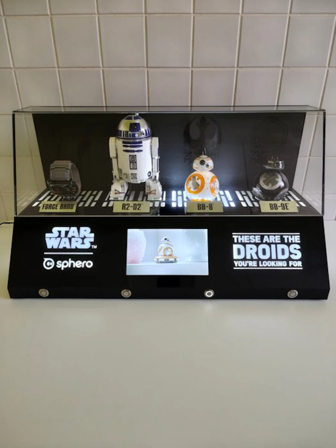 Sphero - POS (point of sale advertising object)