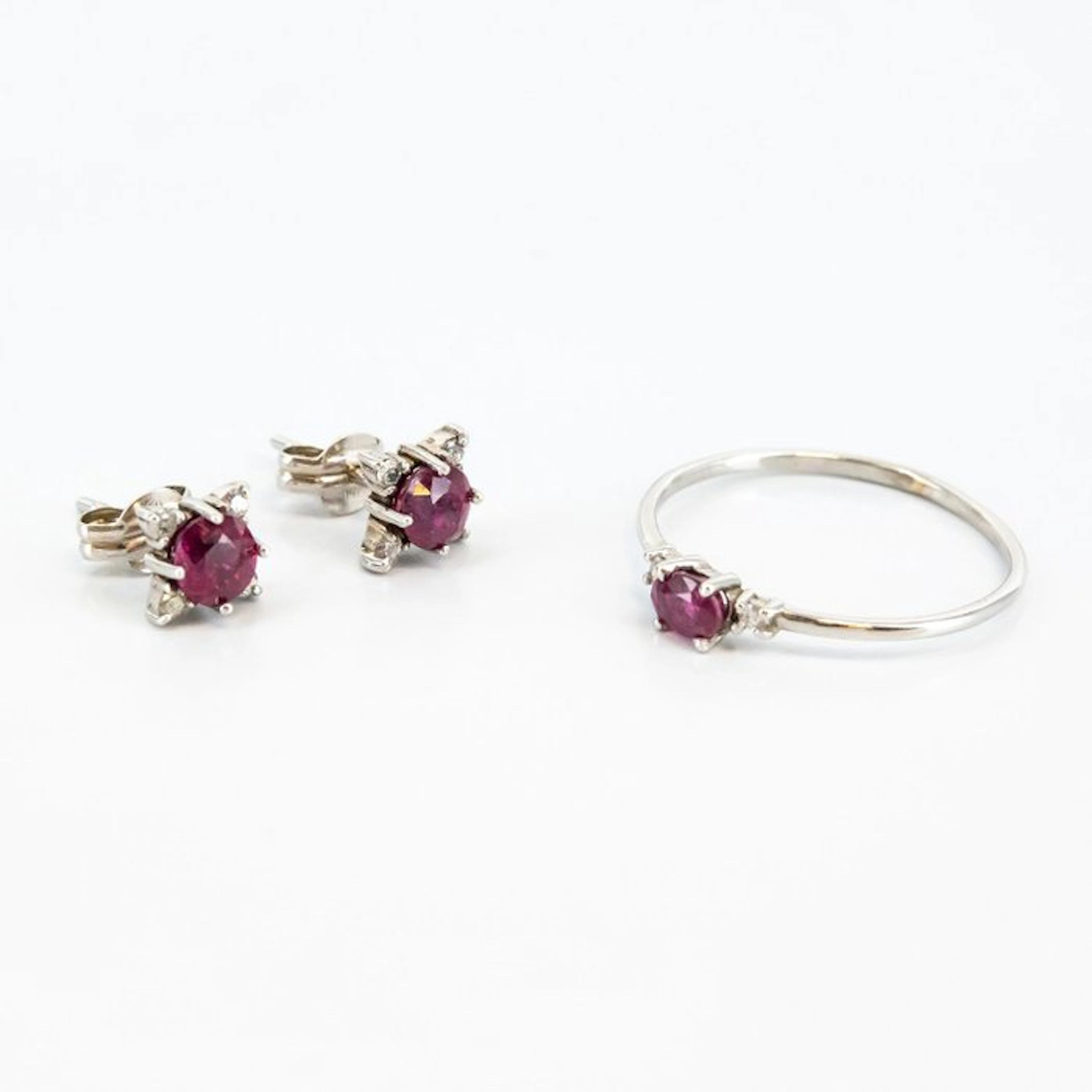 2 piece jewellery set - 14 kt. White gold Ruby - Diamond