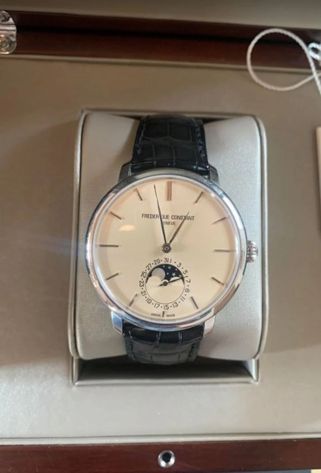 Frédérique Constant - Classics Moonphase - FC-705BG4S6 - Men - 2010-2020