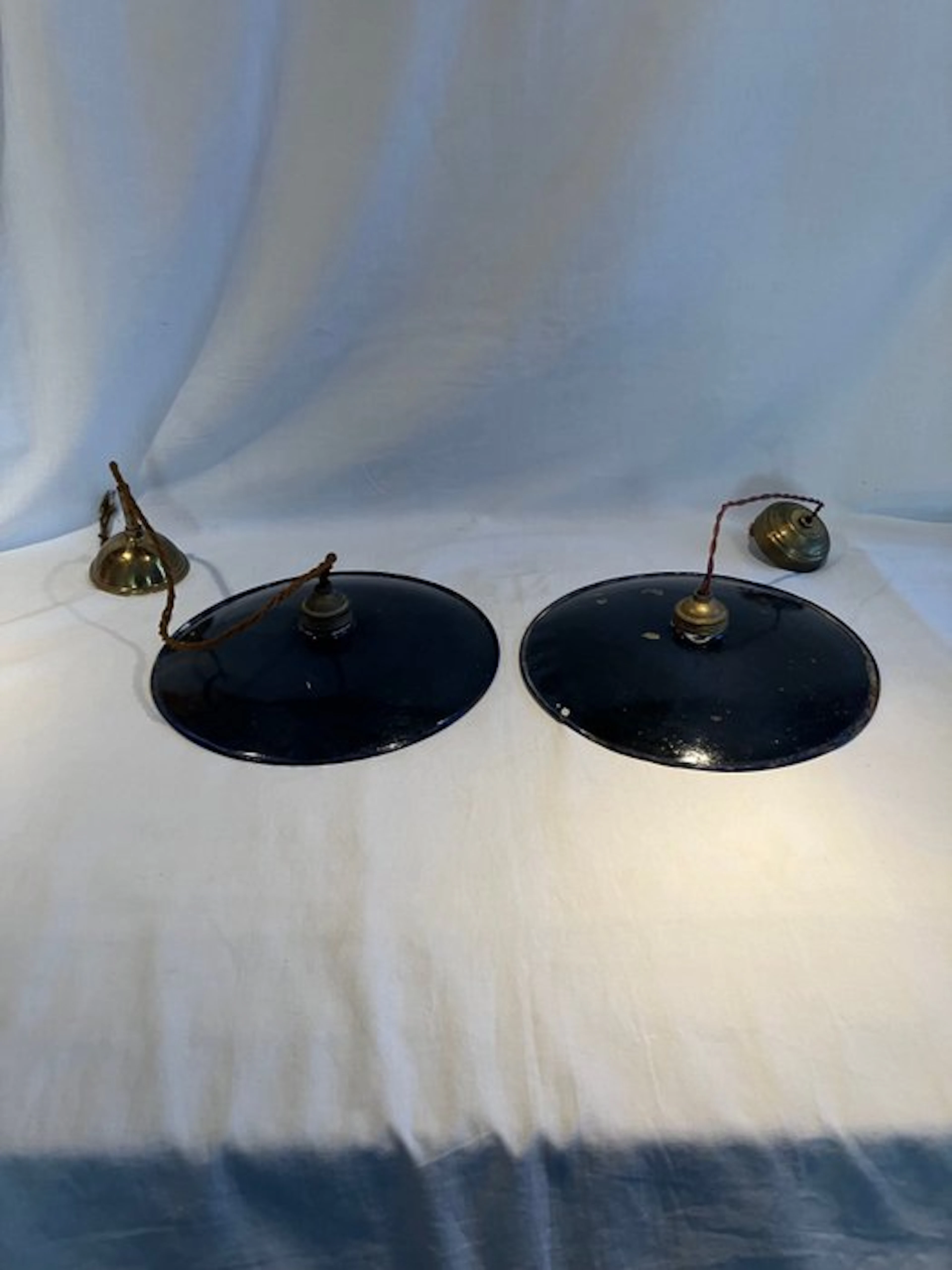 Hanging lamp (2) - Metal