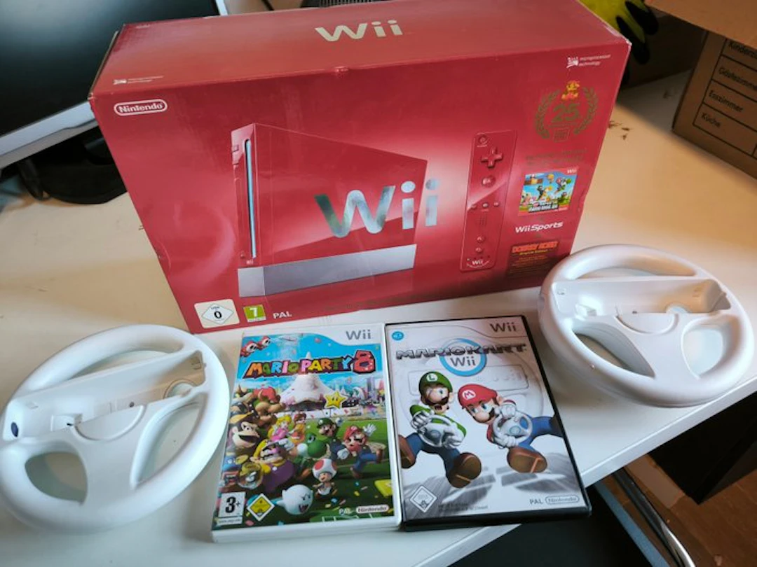 Nintendo - Wii - 25th Anniversary Limited Edition - Video...