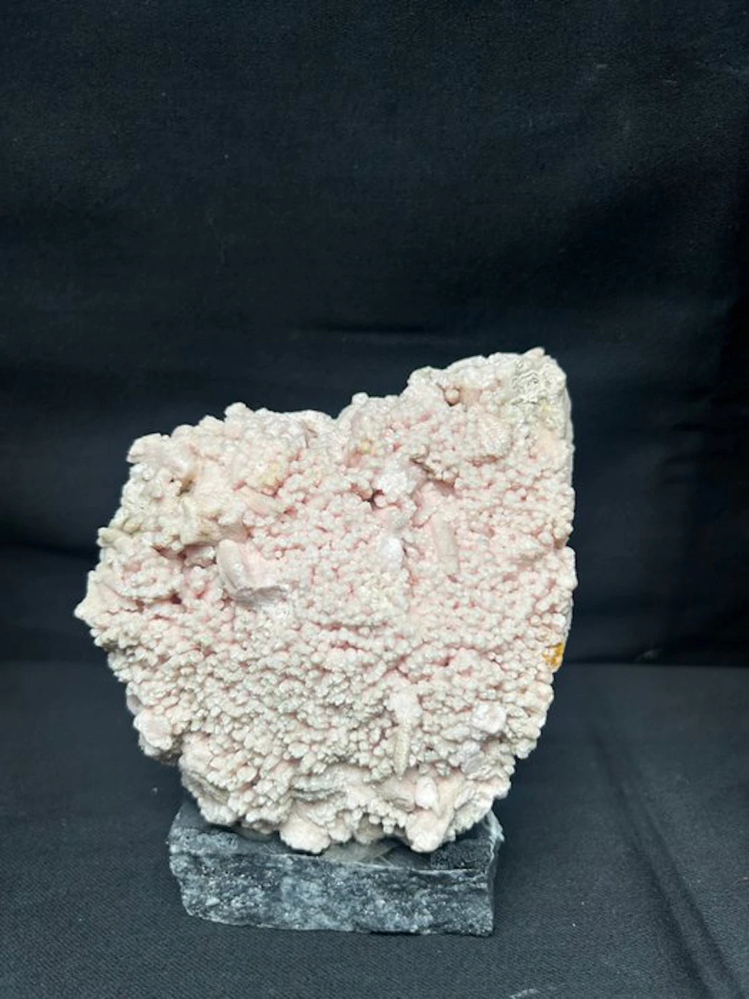 Rhodochrosite Origin - Height: 10 cm - Width: 9 cm- 357 g - (1)