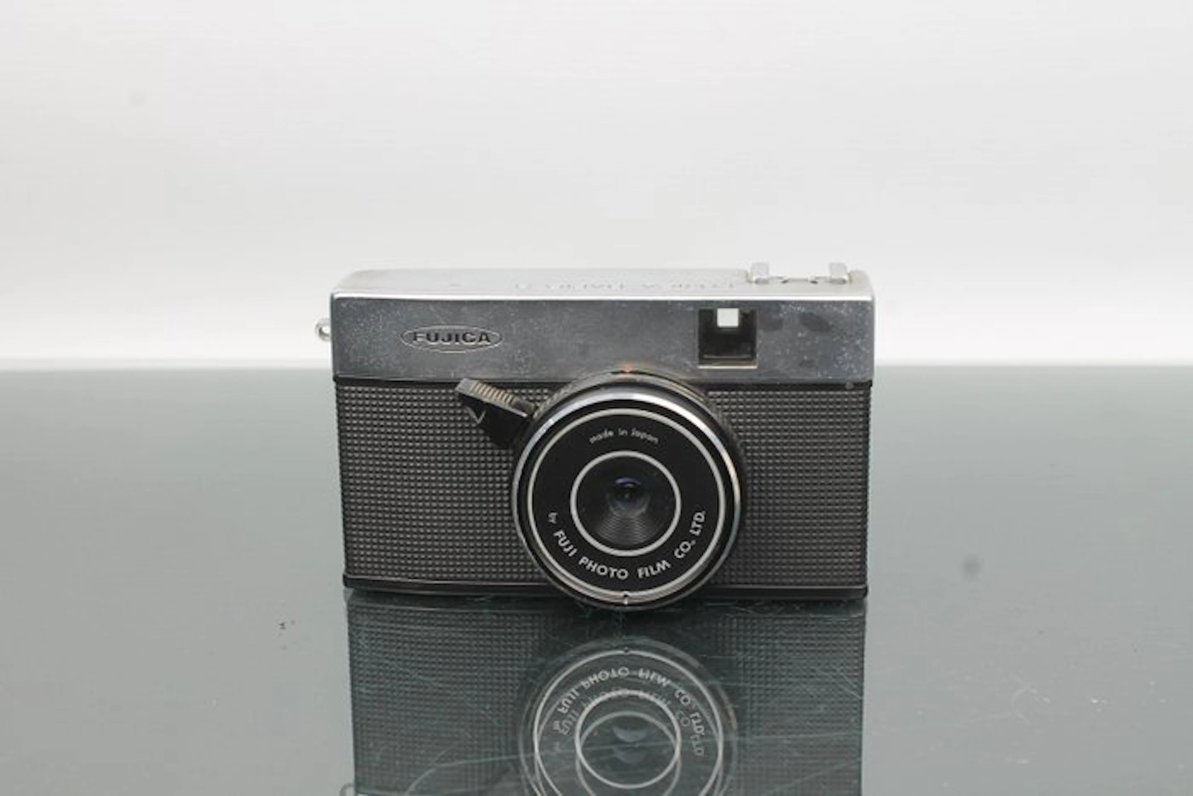 Fujica Rapid S Analogue camera