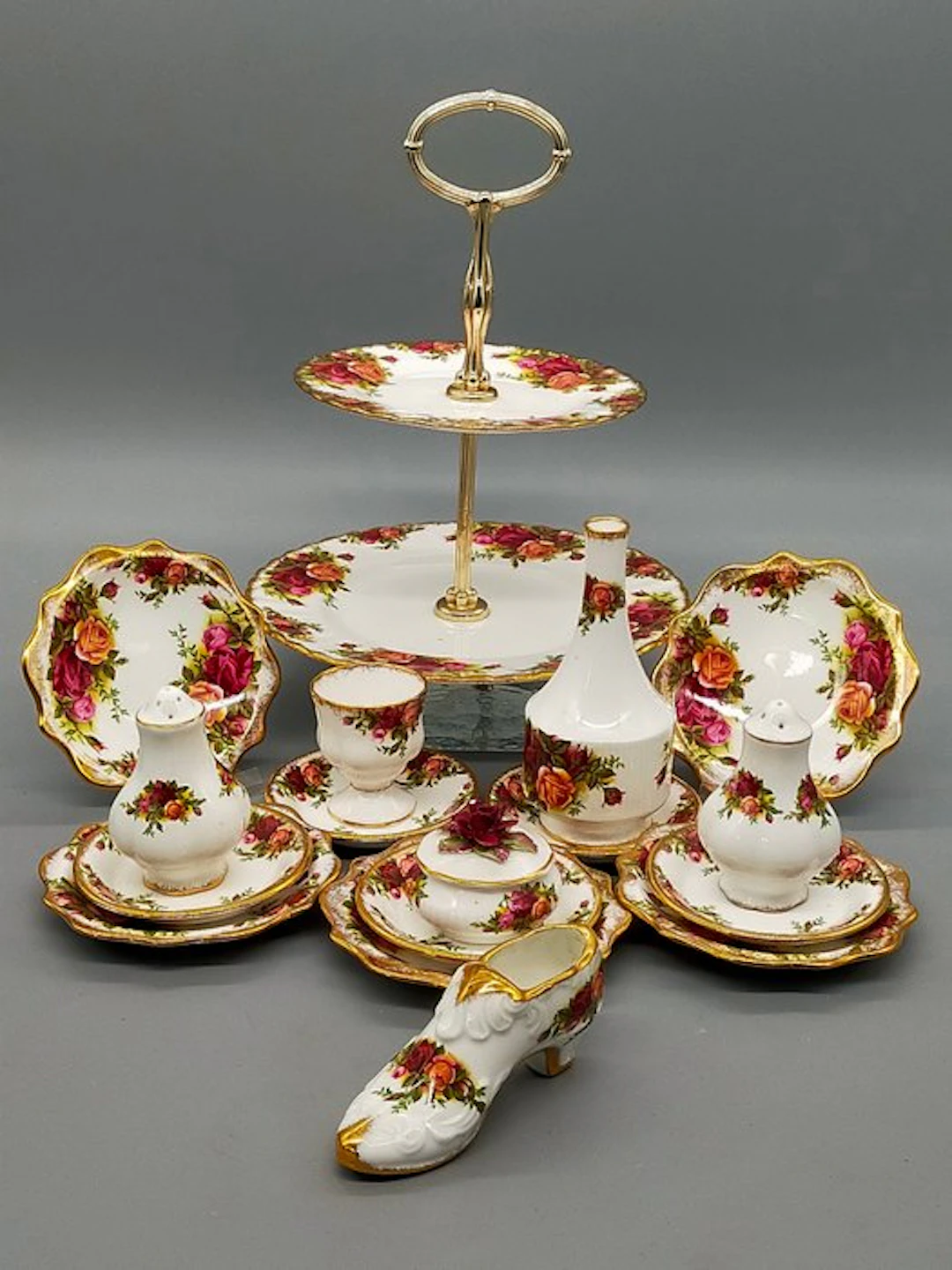 Dinner set - Royal Albert Old Country Roses Porzellan...