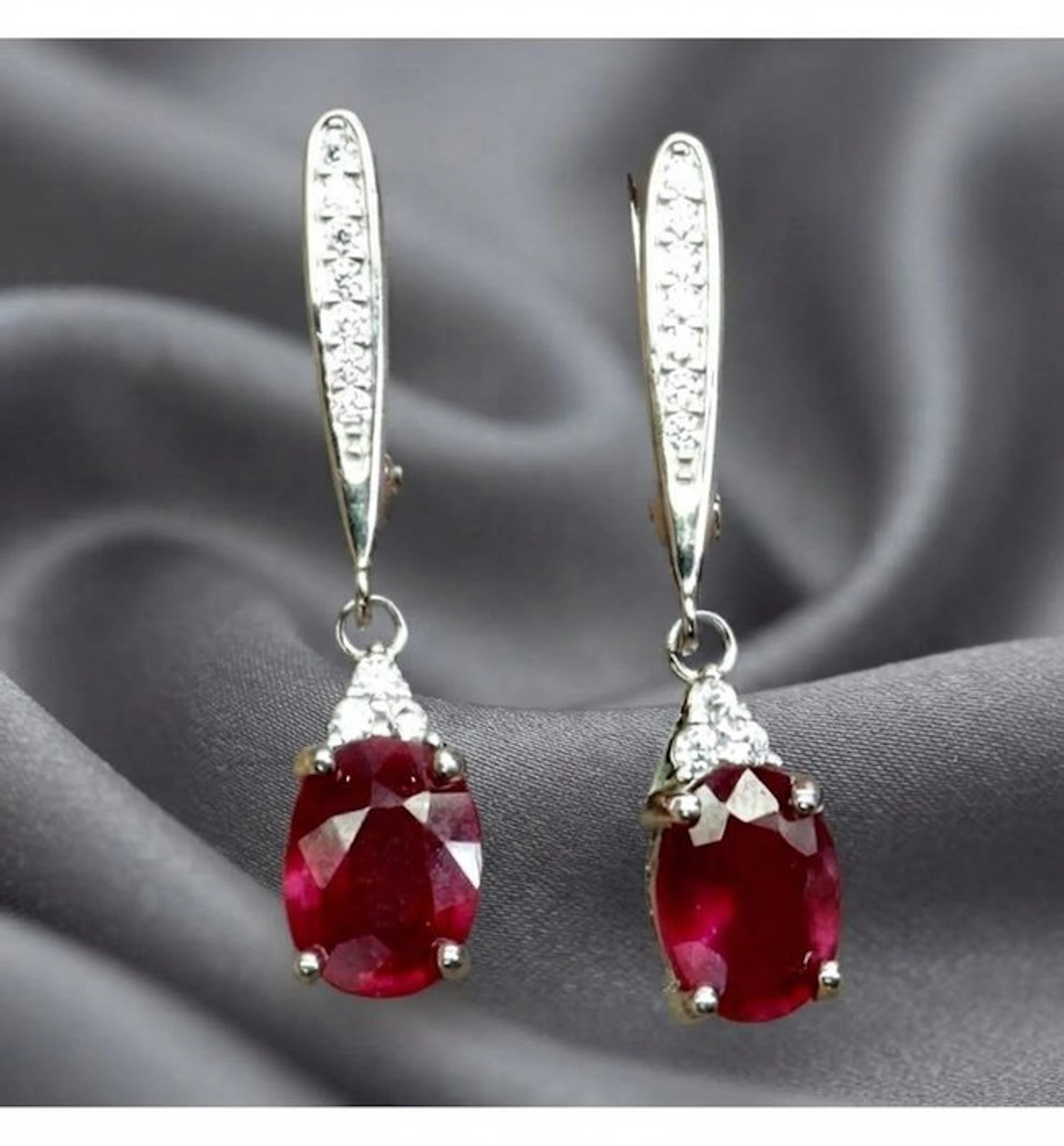 No reserve price - Earrings Silver - 2.80ct. tw. Ruby