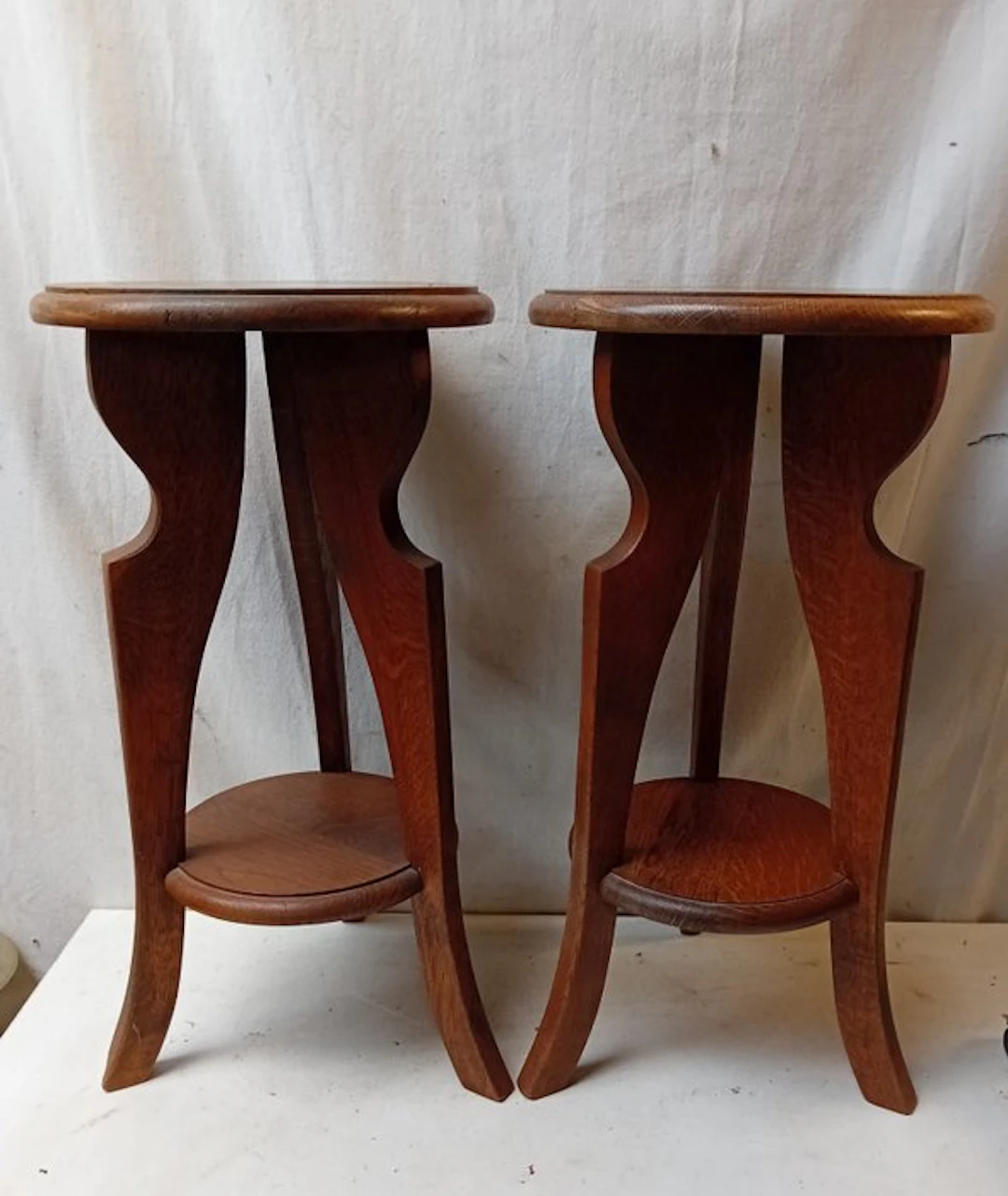 Plant table (2) - Wood