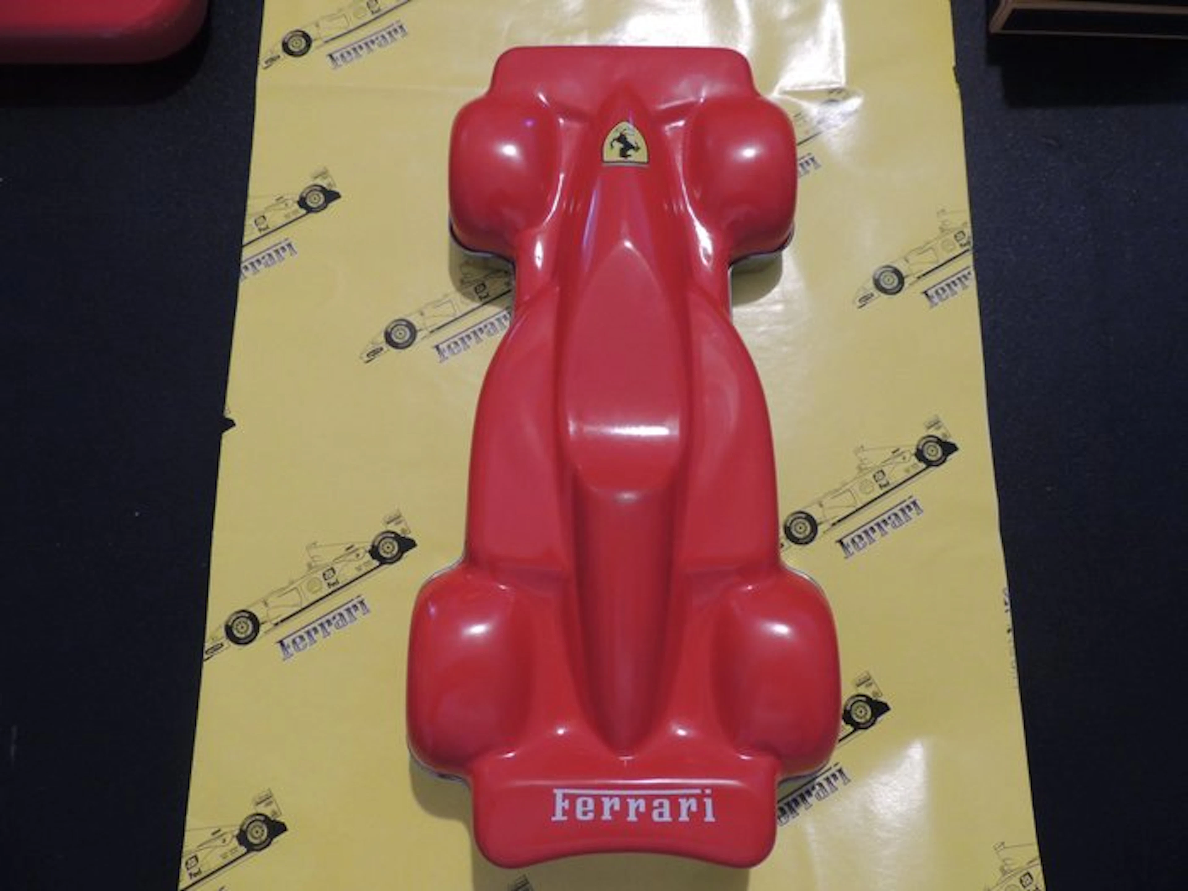 Ferrari, Artema - Pen