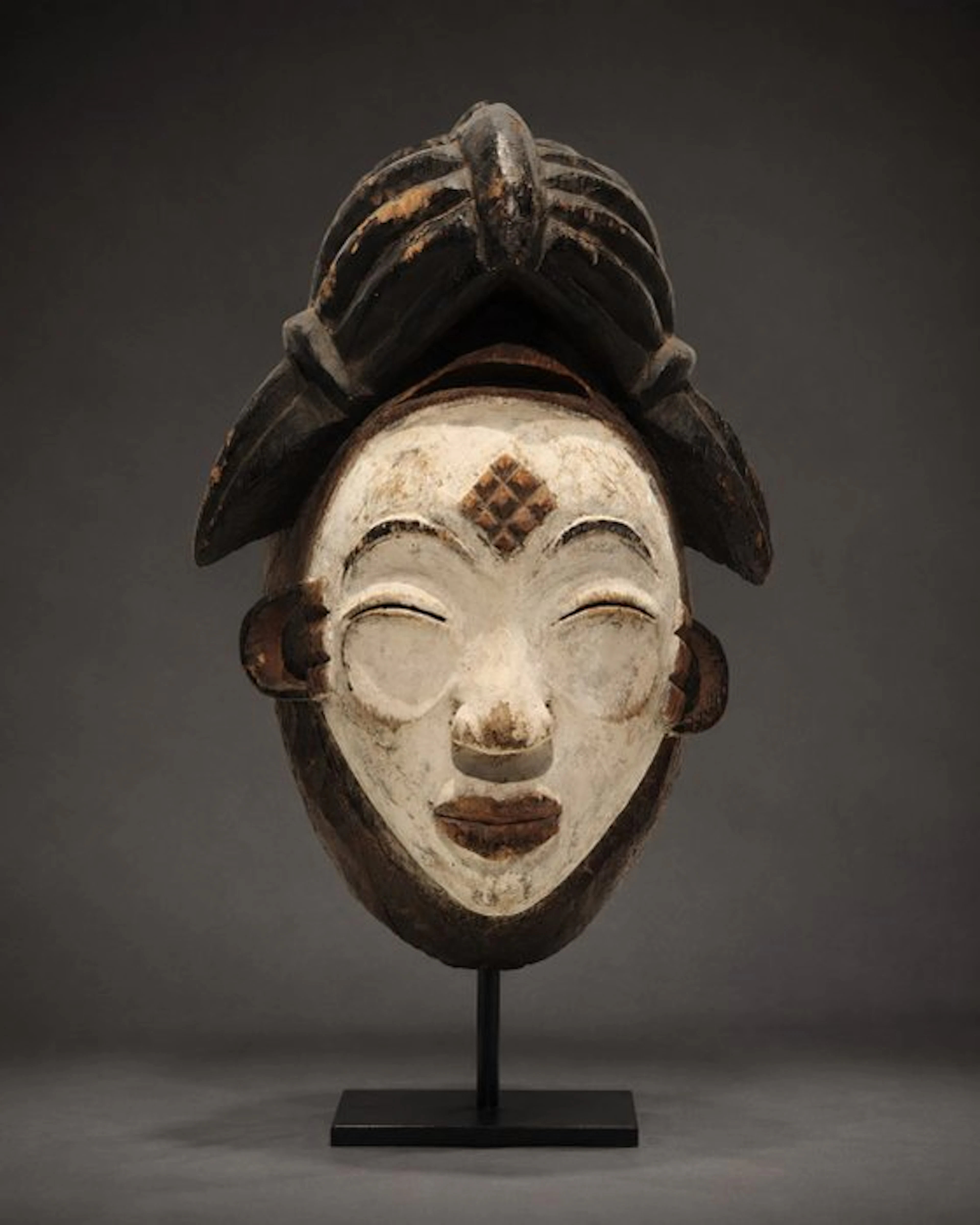 Magnificent goddess mask Punu Mukuyi - Gabon - Punu (ou...