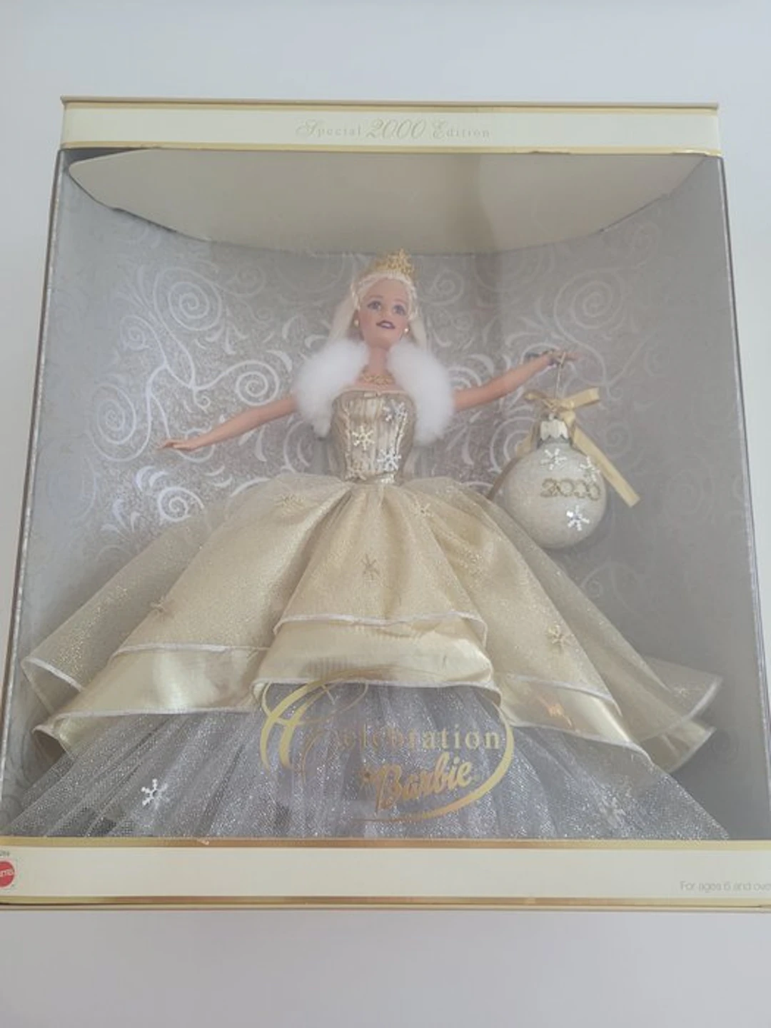 Barbie - Barbie doll Celebration Barbie 2000 - 2000-2010 - China