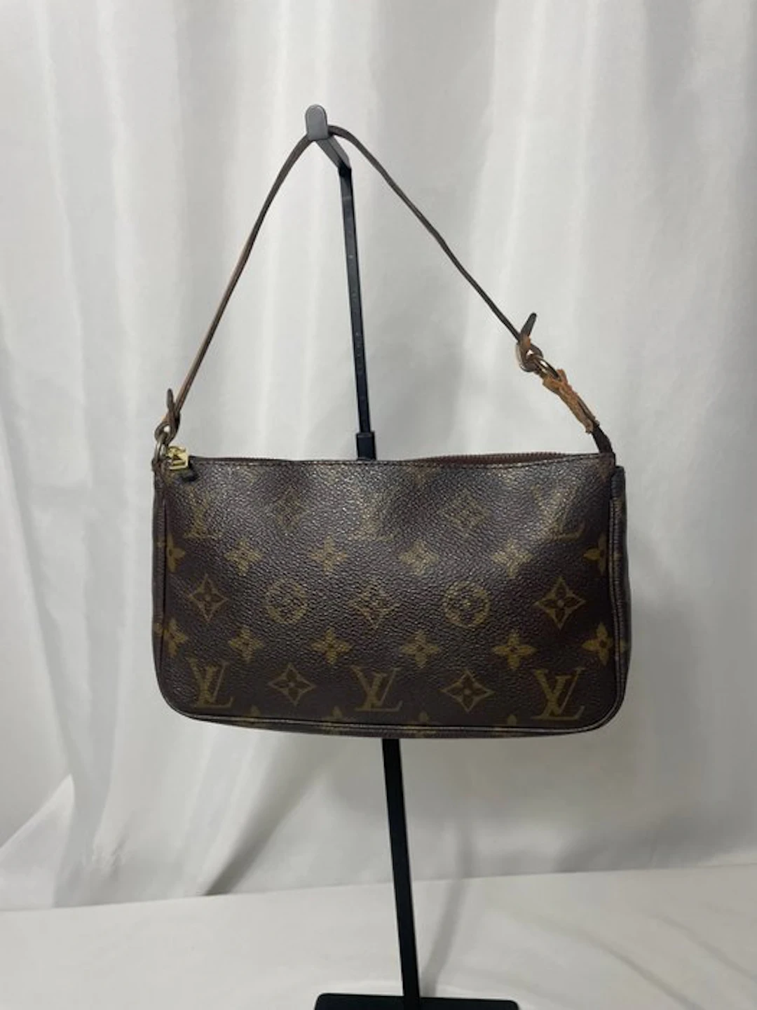 Louis Vuitton - Pochette Accessoires - Shoulder bag