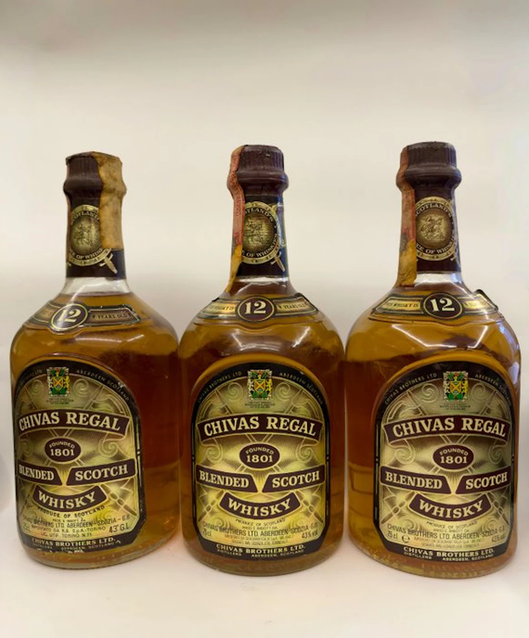 Chivas Regal 12 years old - b. 1980s - 75cl - 3 bottles