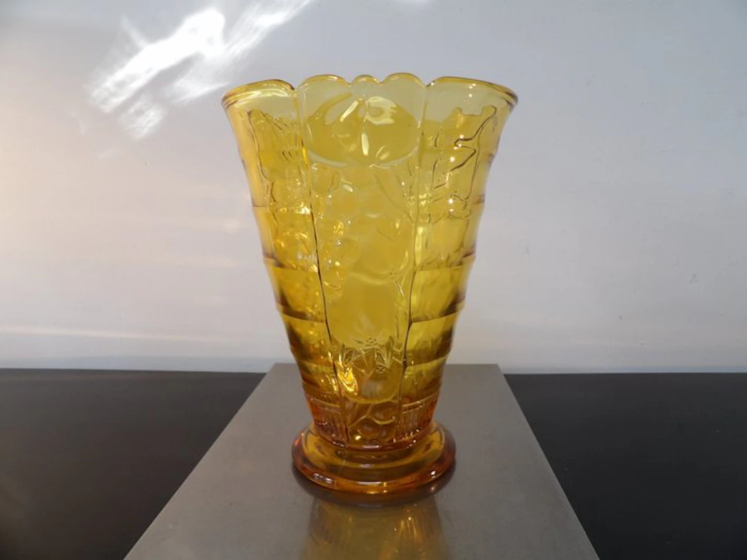 Val Saint Lambert - Charles Graffart - Vase - All Fruits - Glass