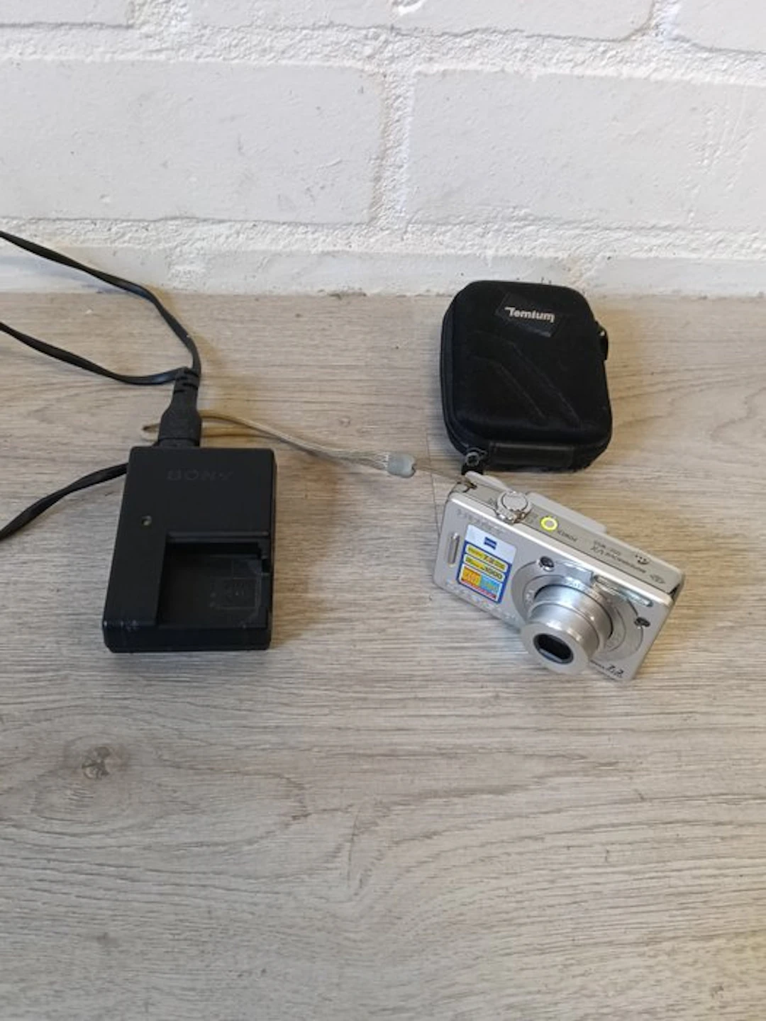 Sony DSC-W55 Digital camera
