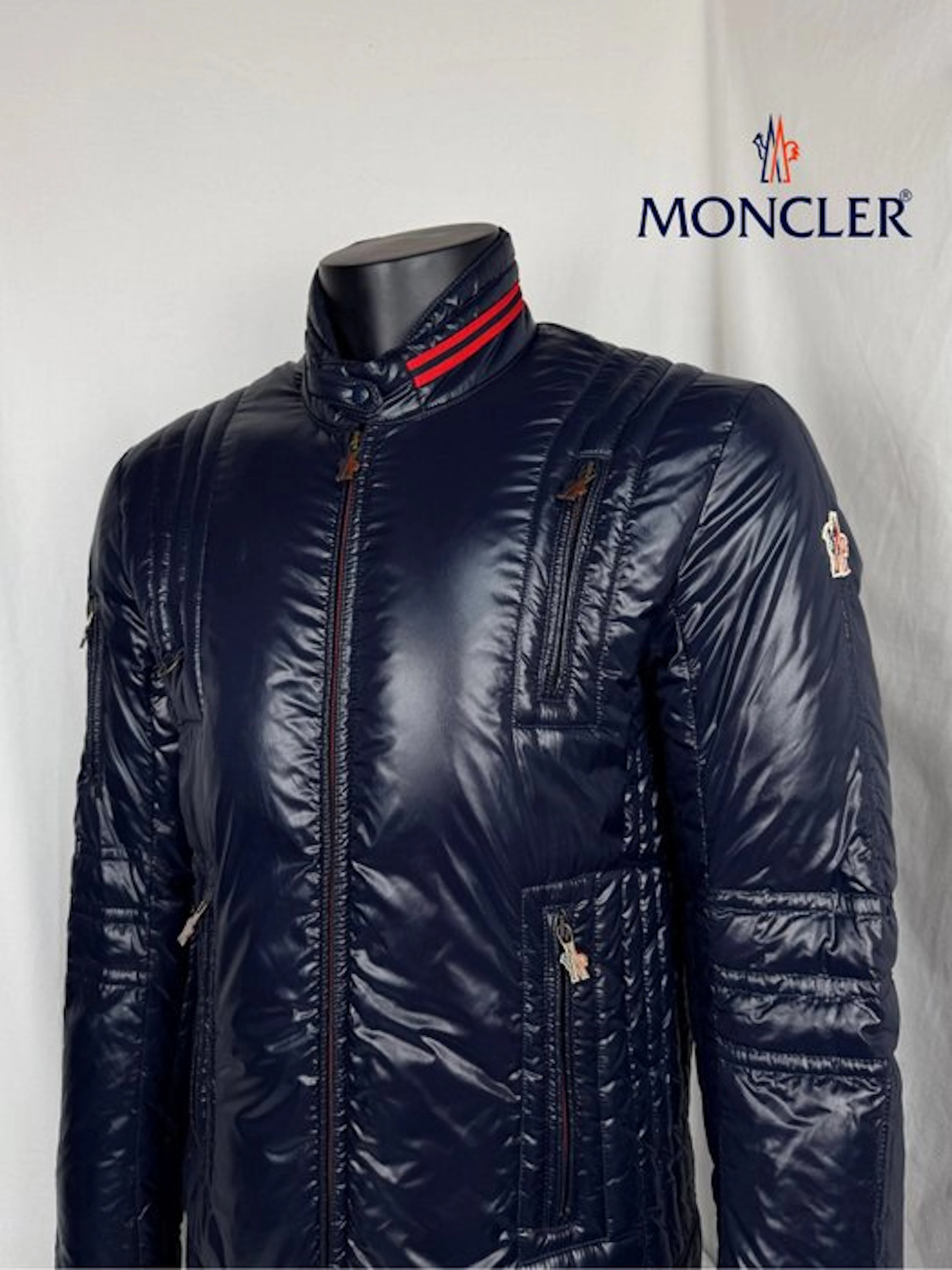 Moncler - Down jacket