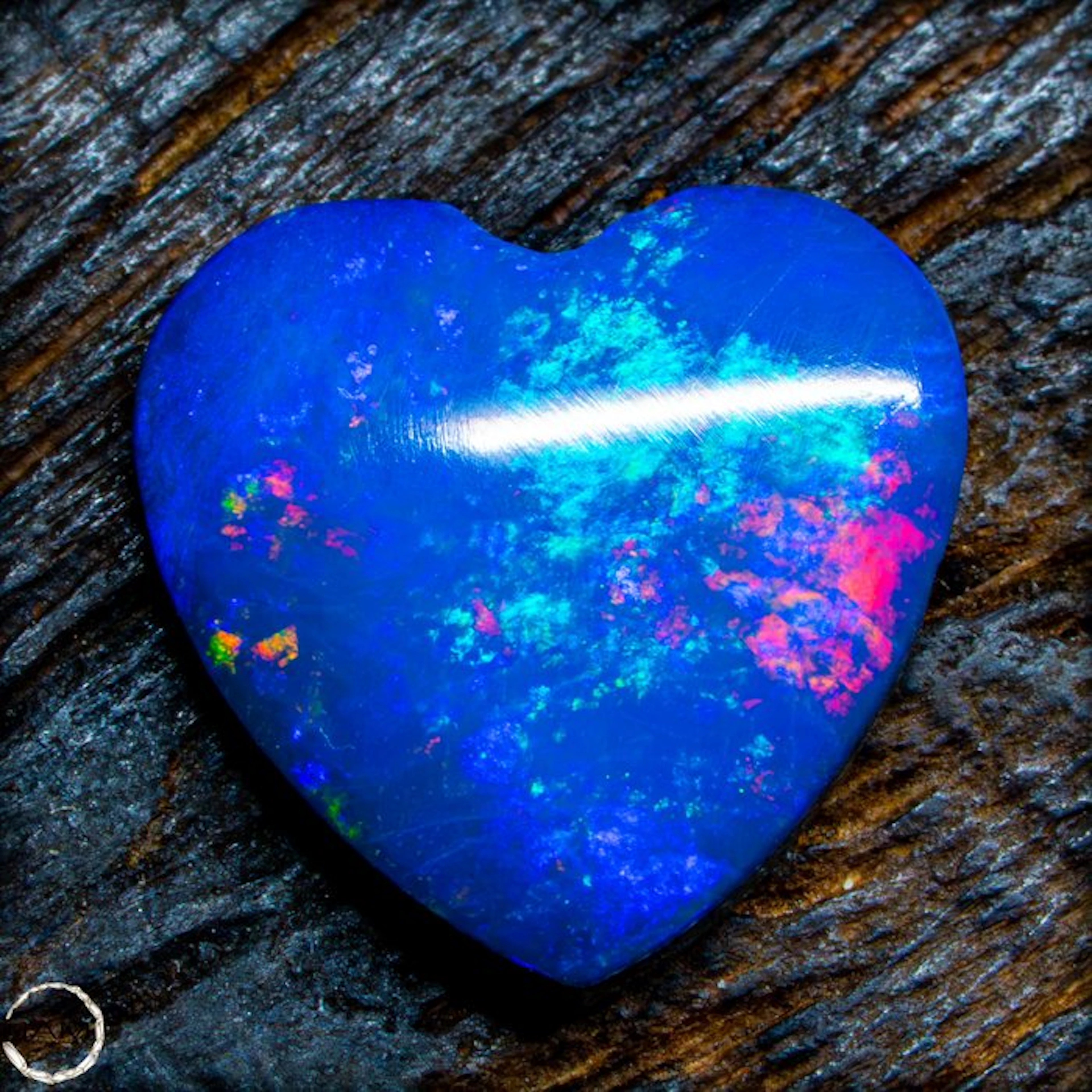 Australian Opal Triplet – Intense color play in vivid...