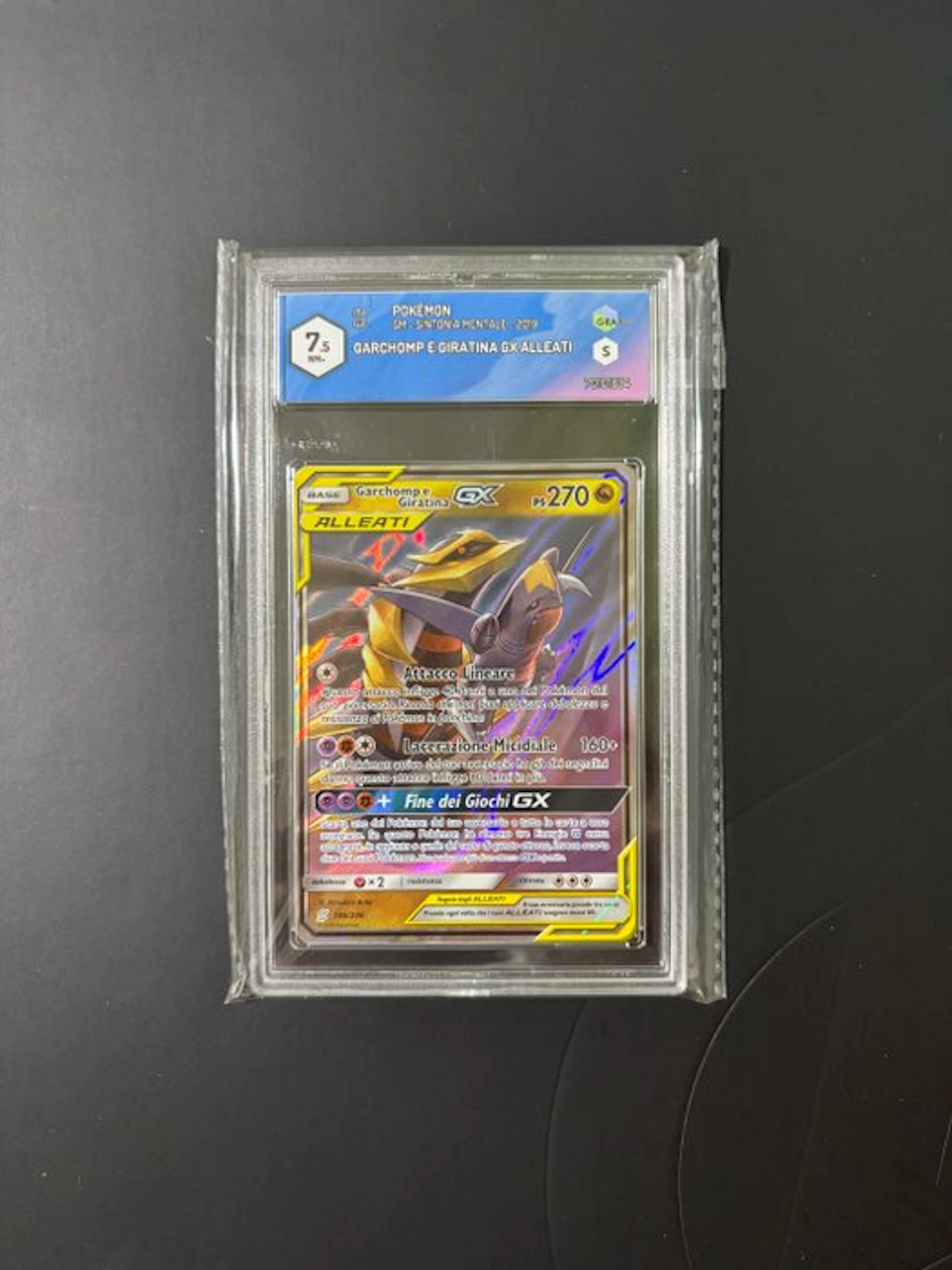 Pokémon - 1 Graded card - Garchomp e Giratina 146/214 Foil