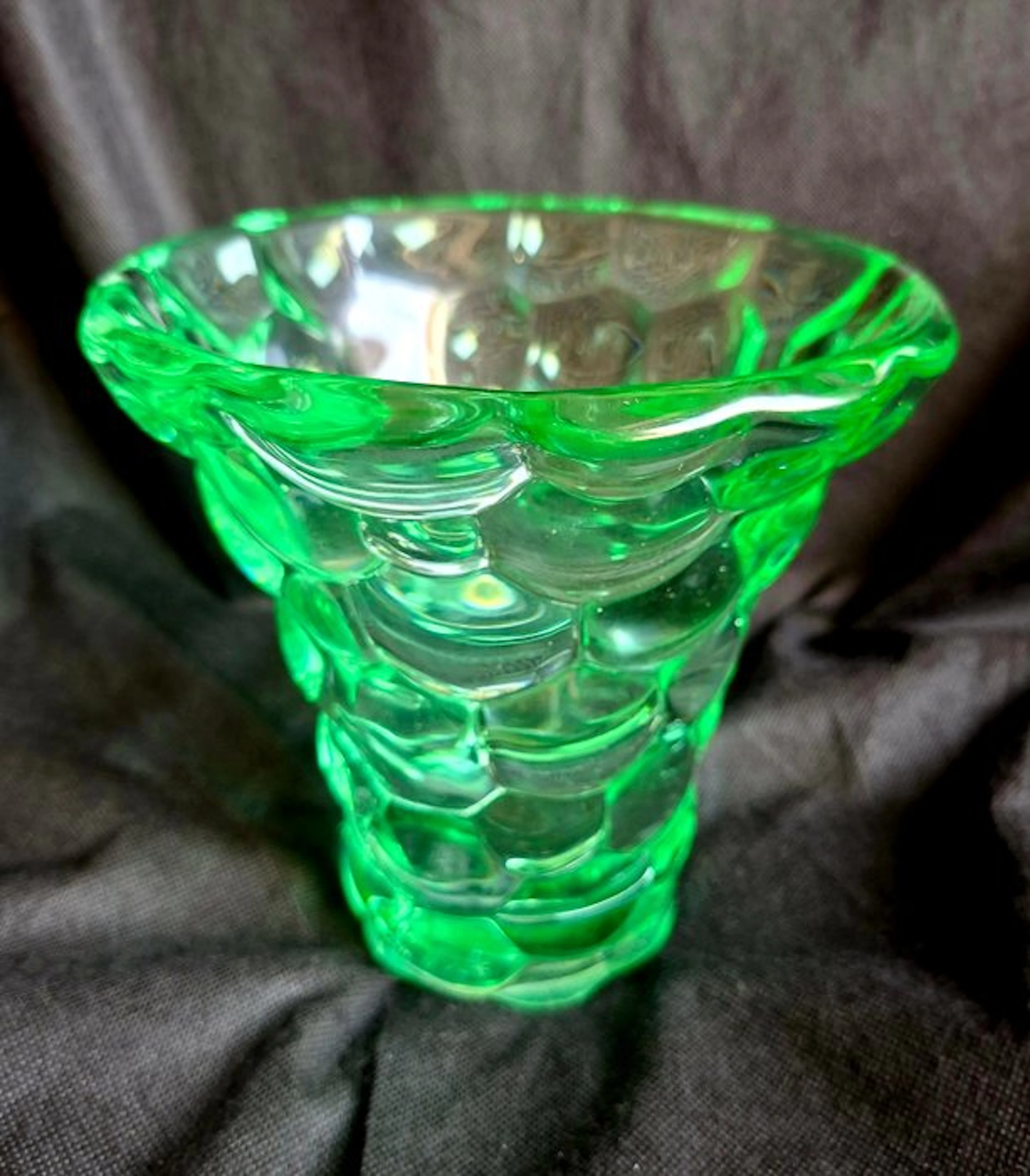 d'Avesn - Pierre d’Avesn - Baluster vase - Persglas - Beehive