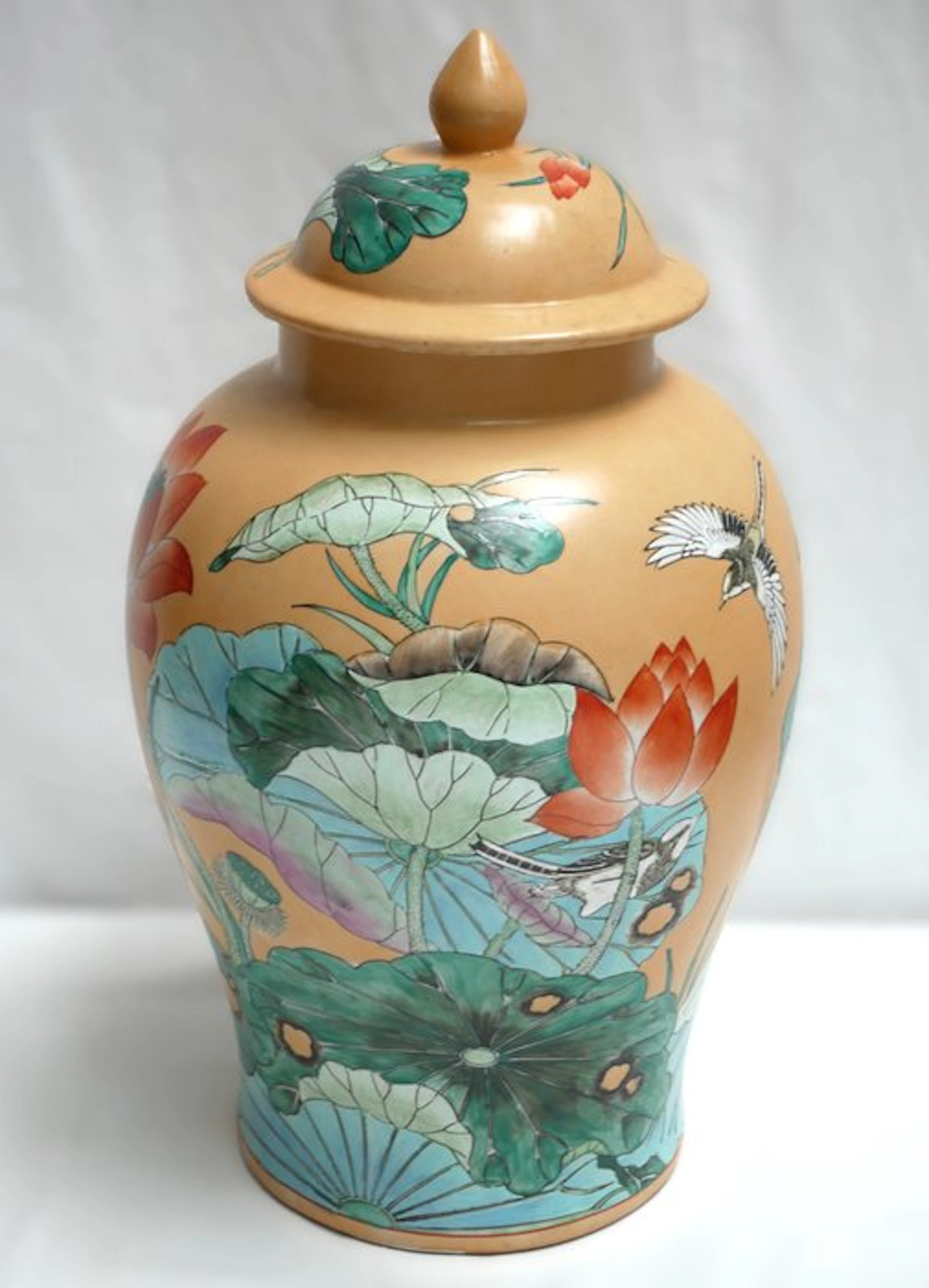 Lidded vase - Porcelain, 50 cm - handpainted enamel