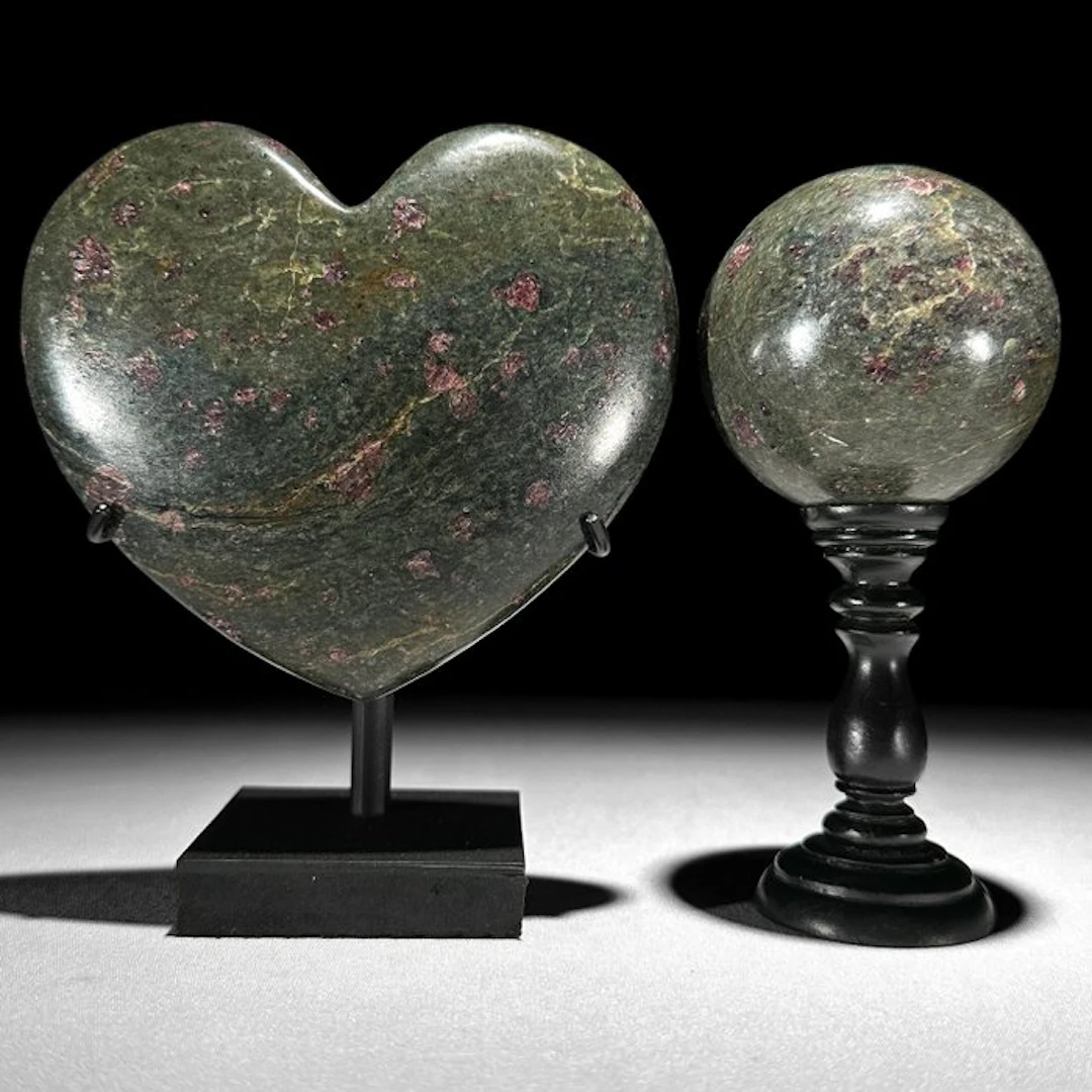 NO RESERVE PRICE - Wonderful Pair of Ruby Zoisite...