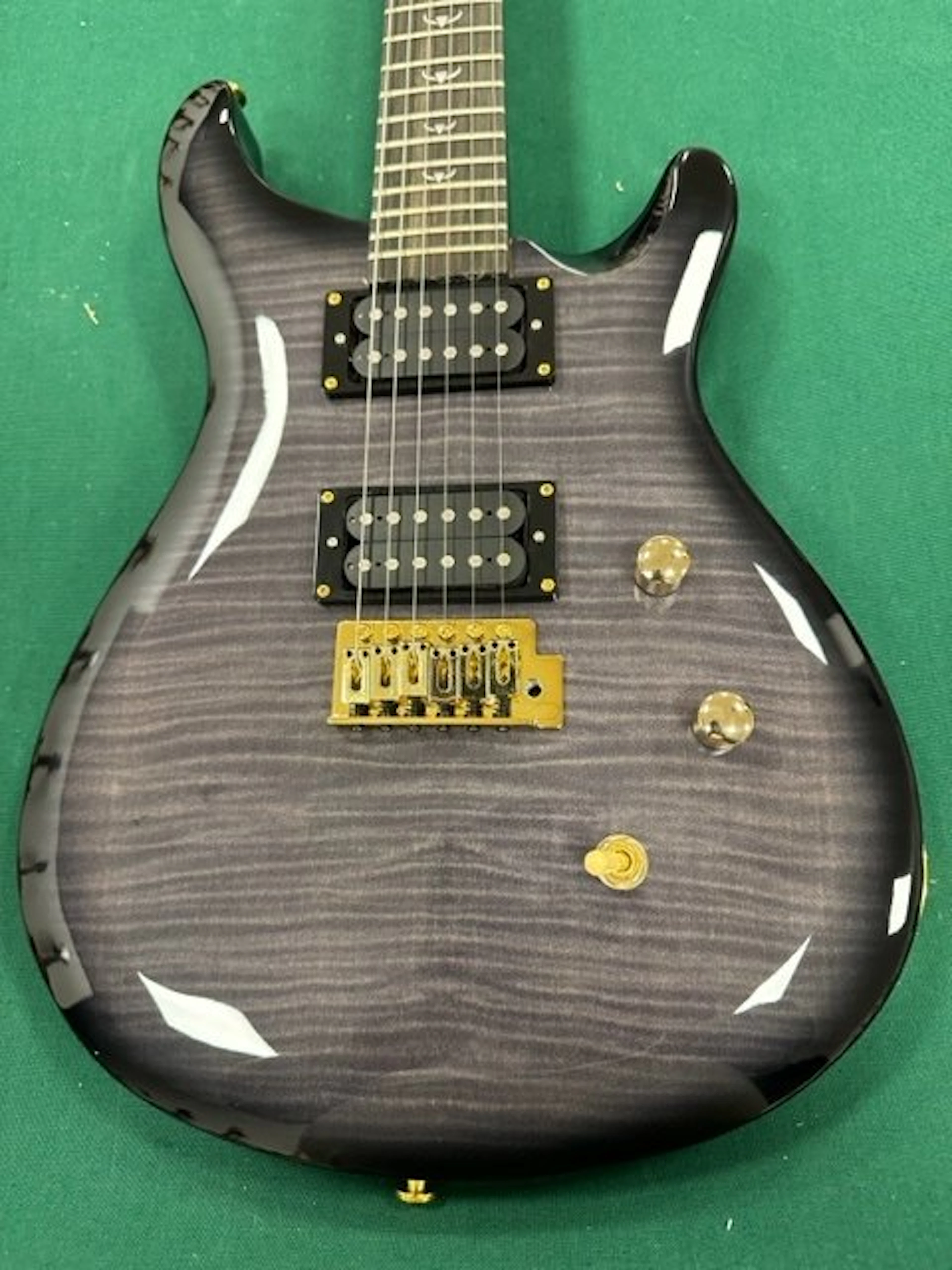 M.J.DOUGLAS - LP-Q54 - - Electric guitar