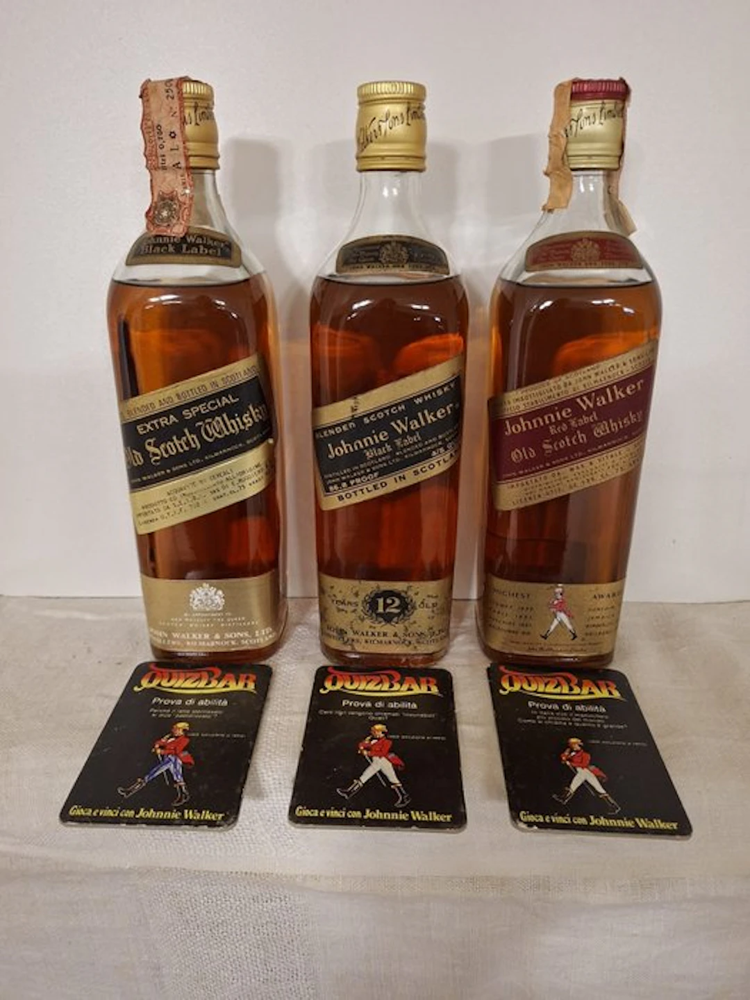 Johnnie Walker Red Label & 12 years old Black Label w/ quiz cards - b