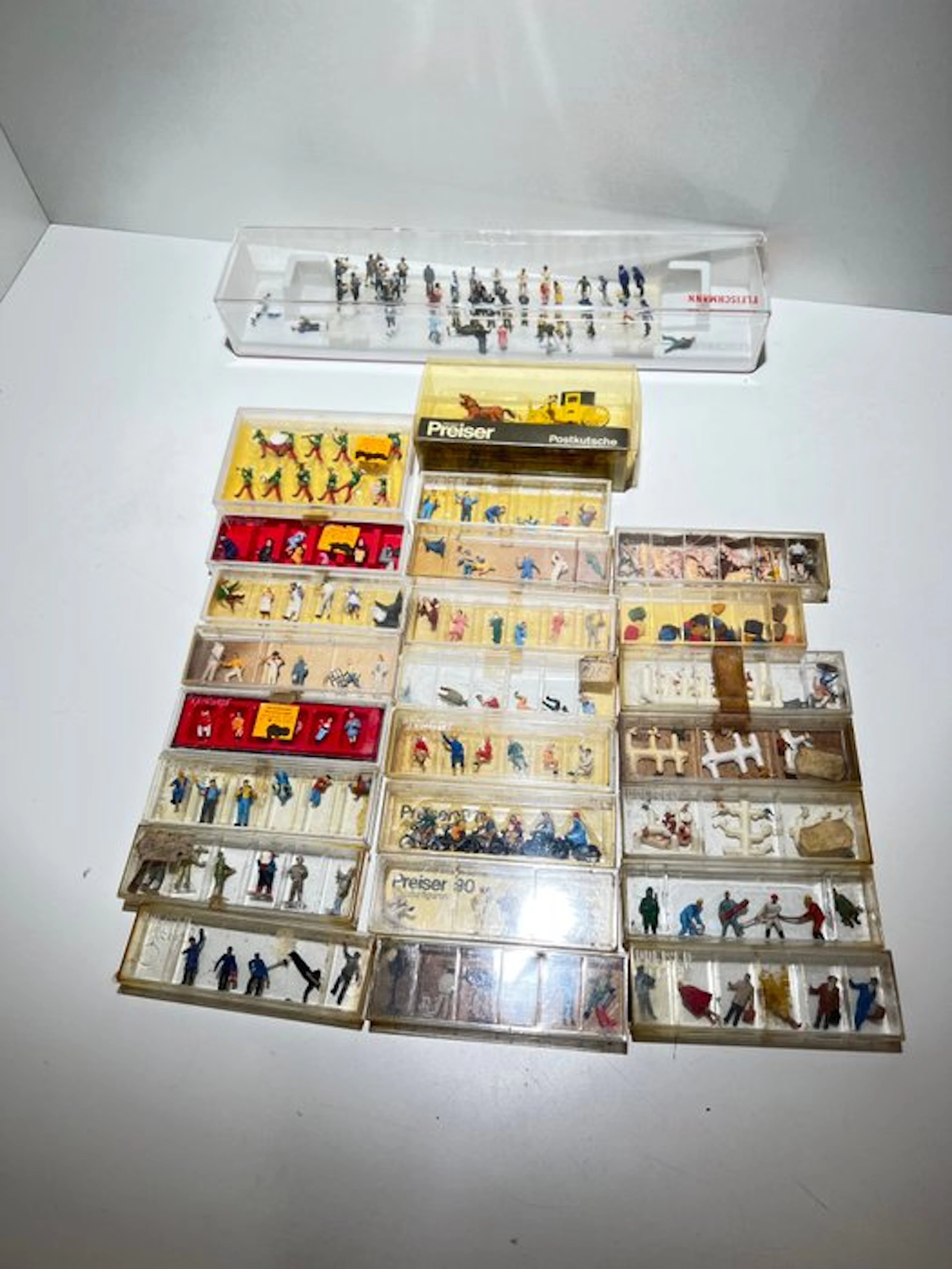 Preiser H0 - verschilende - Model train figures (26) - different figures