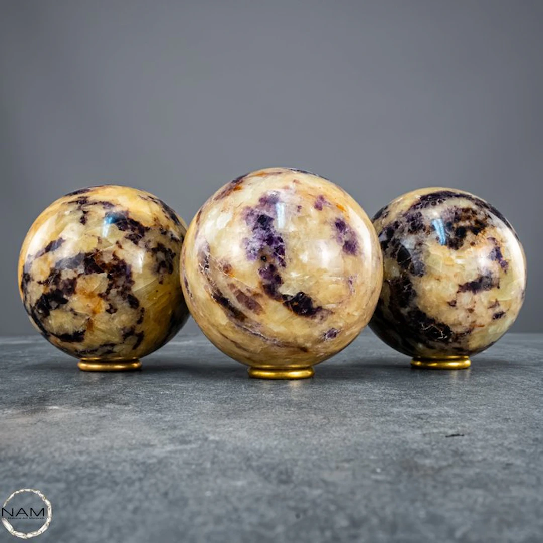 Fluorite & Calcite – 3 unique mineral spheres with...