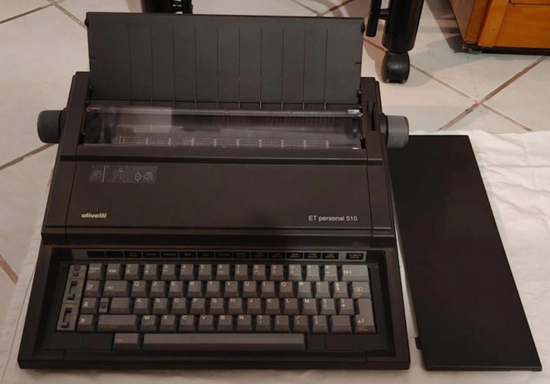 Olivetti ET Personal 510 electronic typewrite - Computer