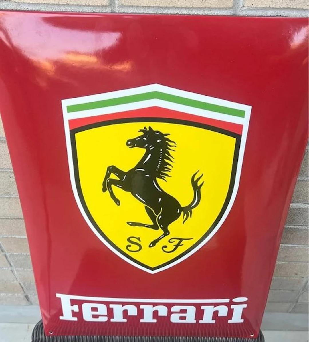 Ferrari - Ferrari sign - Sign - Metal