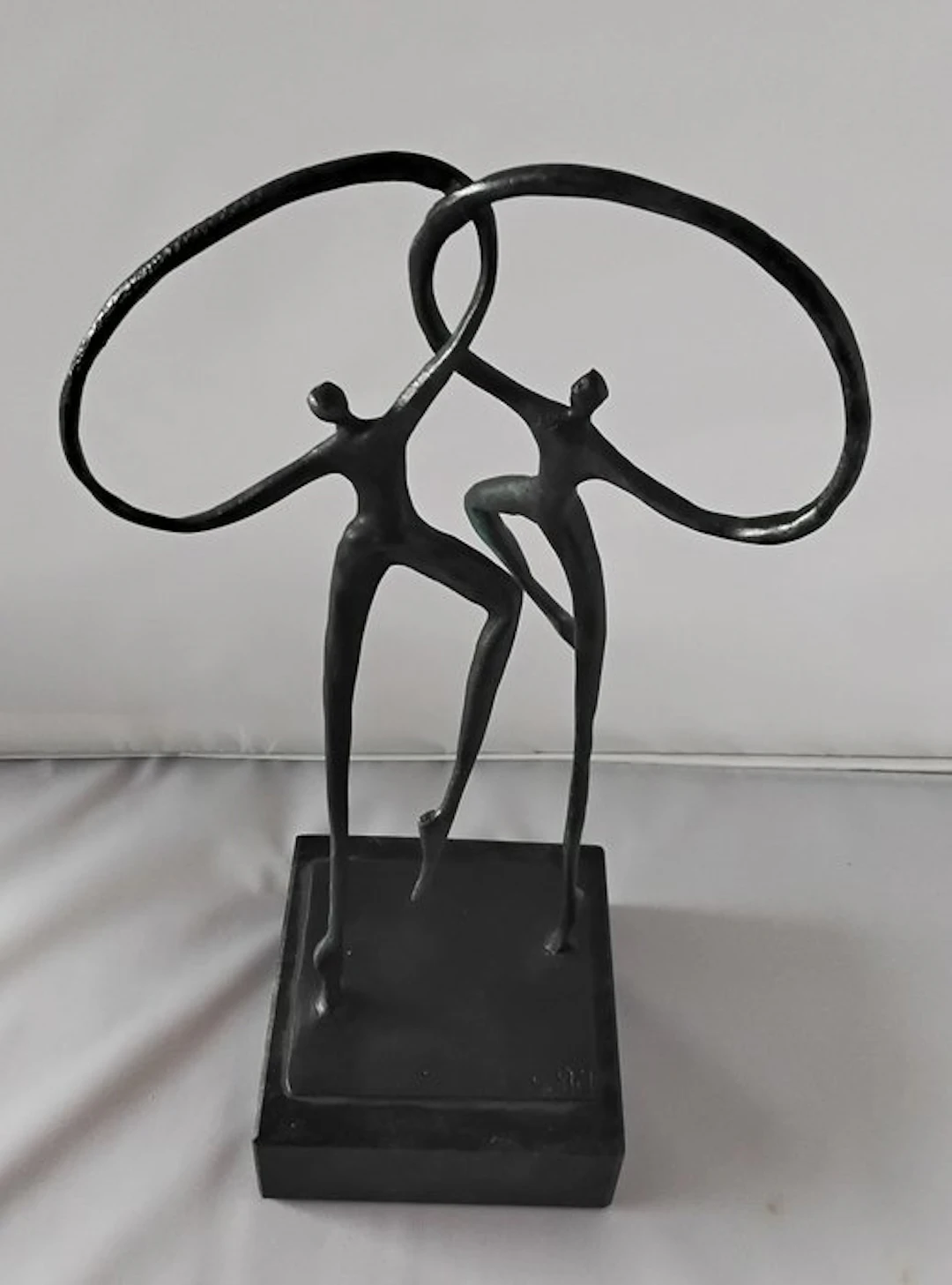 Artihove - Corry Ammerlaan - Statue, Samenwerking - 29 cm - Patinated bronze