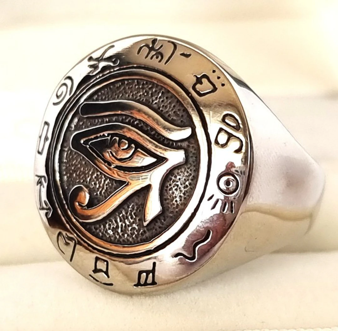 Signet Ring – Eye of Horus – Heritage of Ancient Egypt - Healing