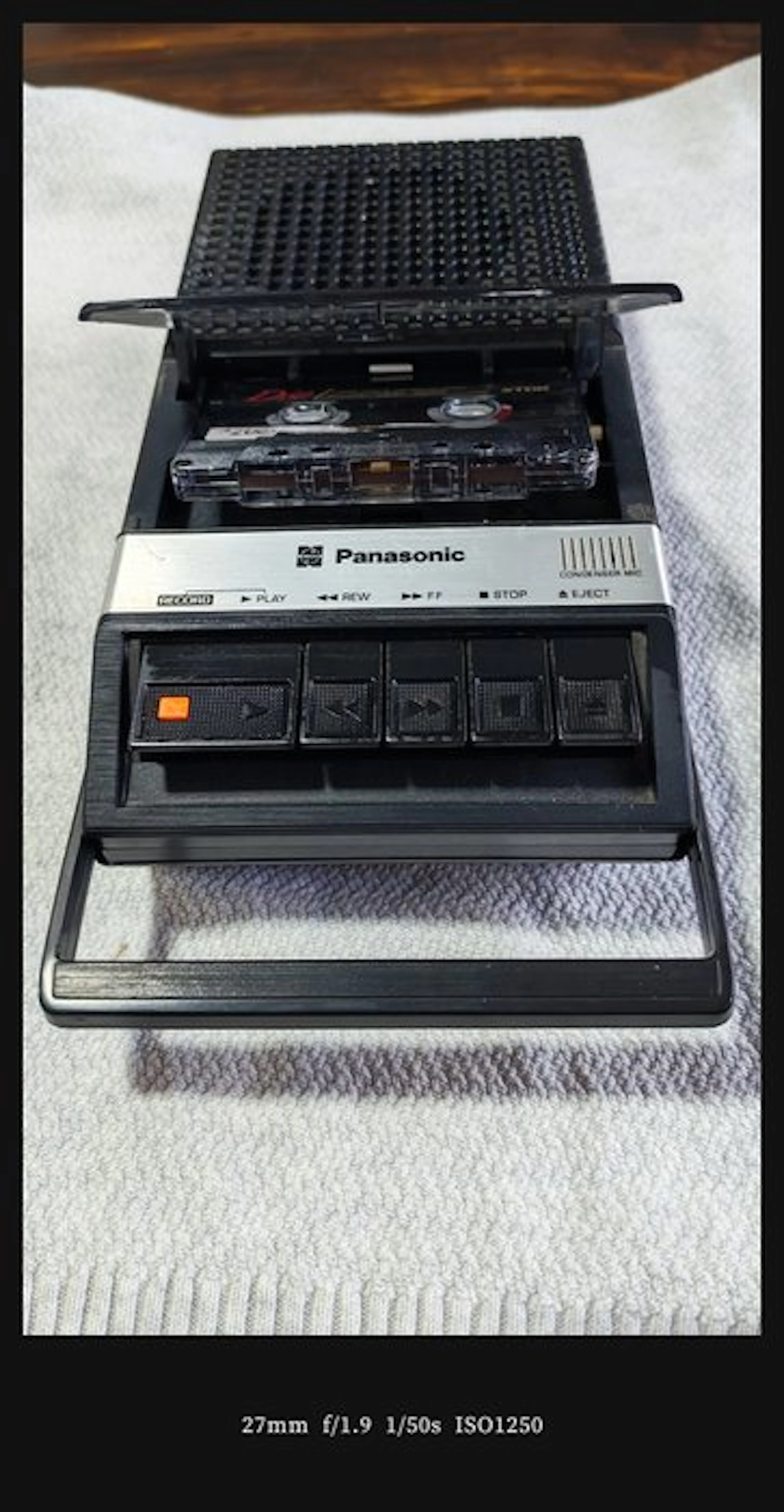 Panasonic - RQ-210 Monophonic Shoe-Box Portable Audio-cassette deck