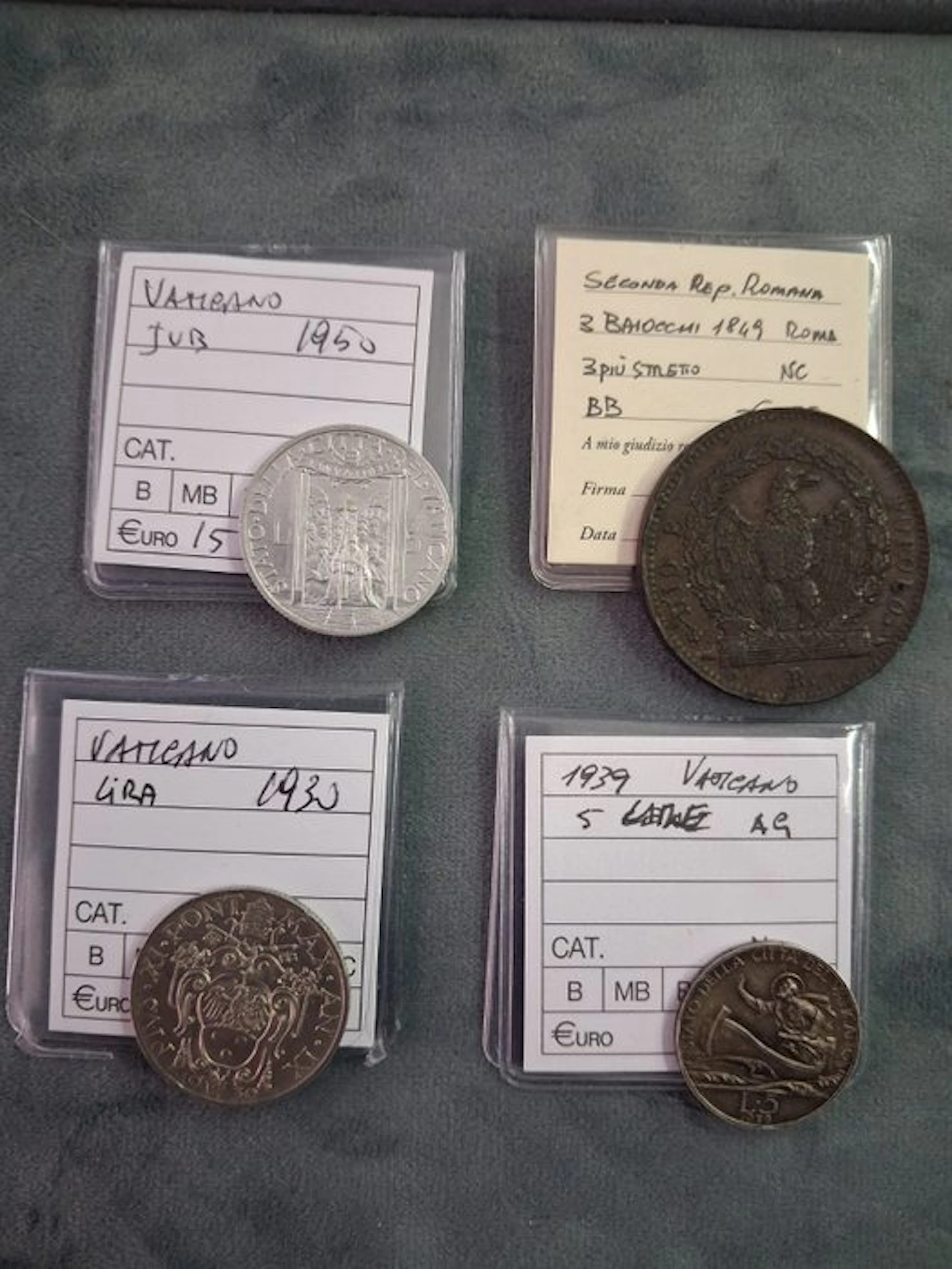 Vatican. Lotto 4 monete - incluso 3 baiocchi 1849 (No reserve price)