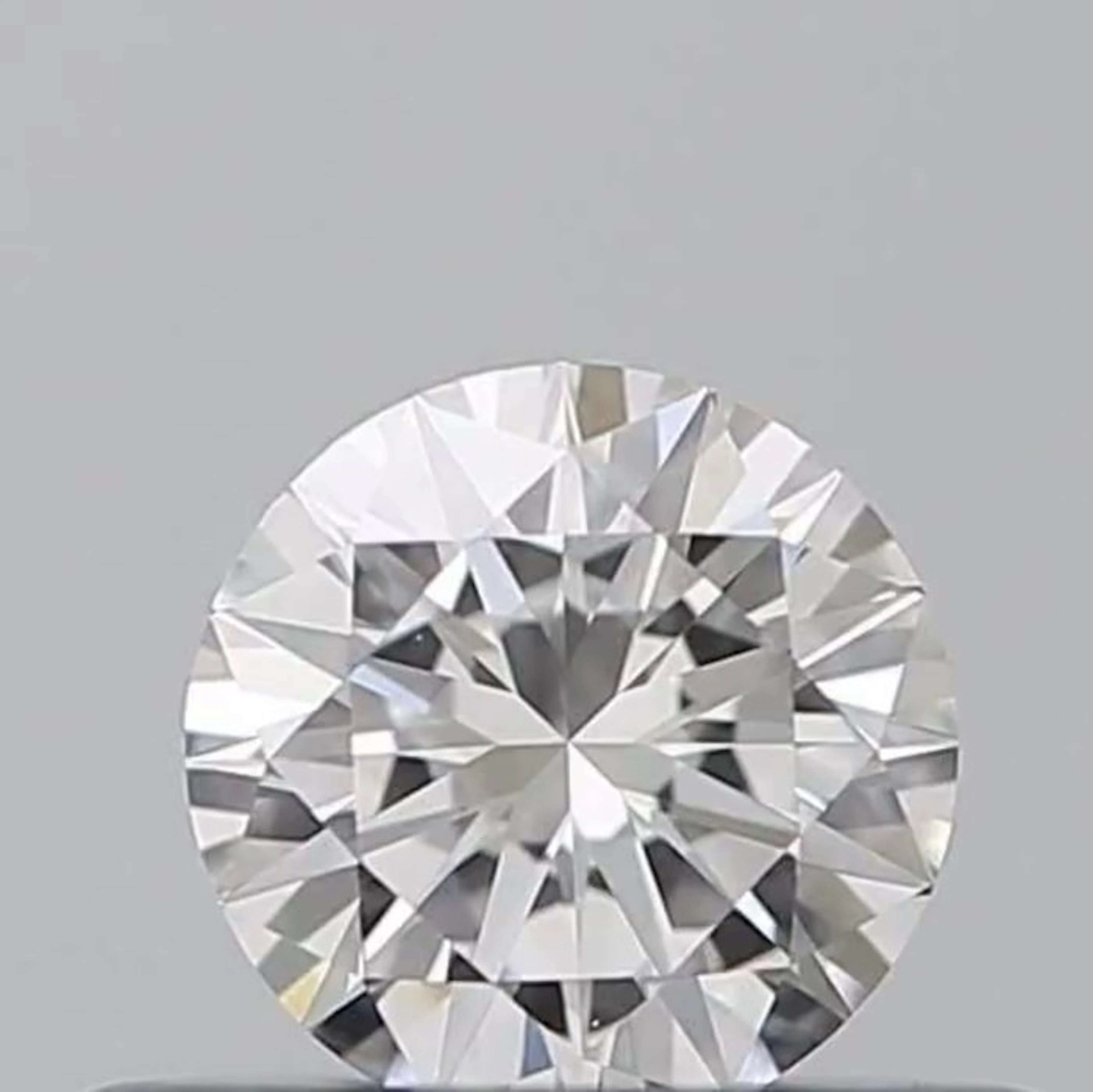 No reserve price - 1 pcs Diamond (Natural) - 0.32 ct...
