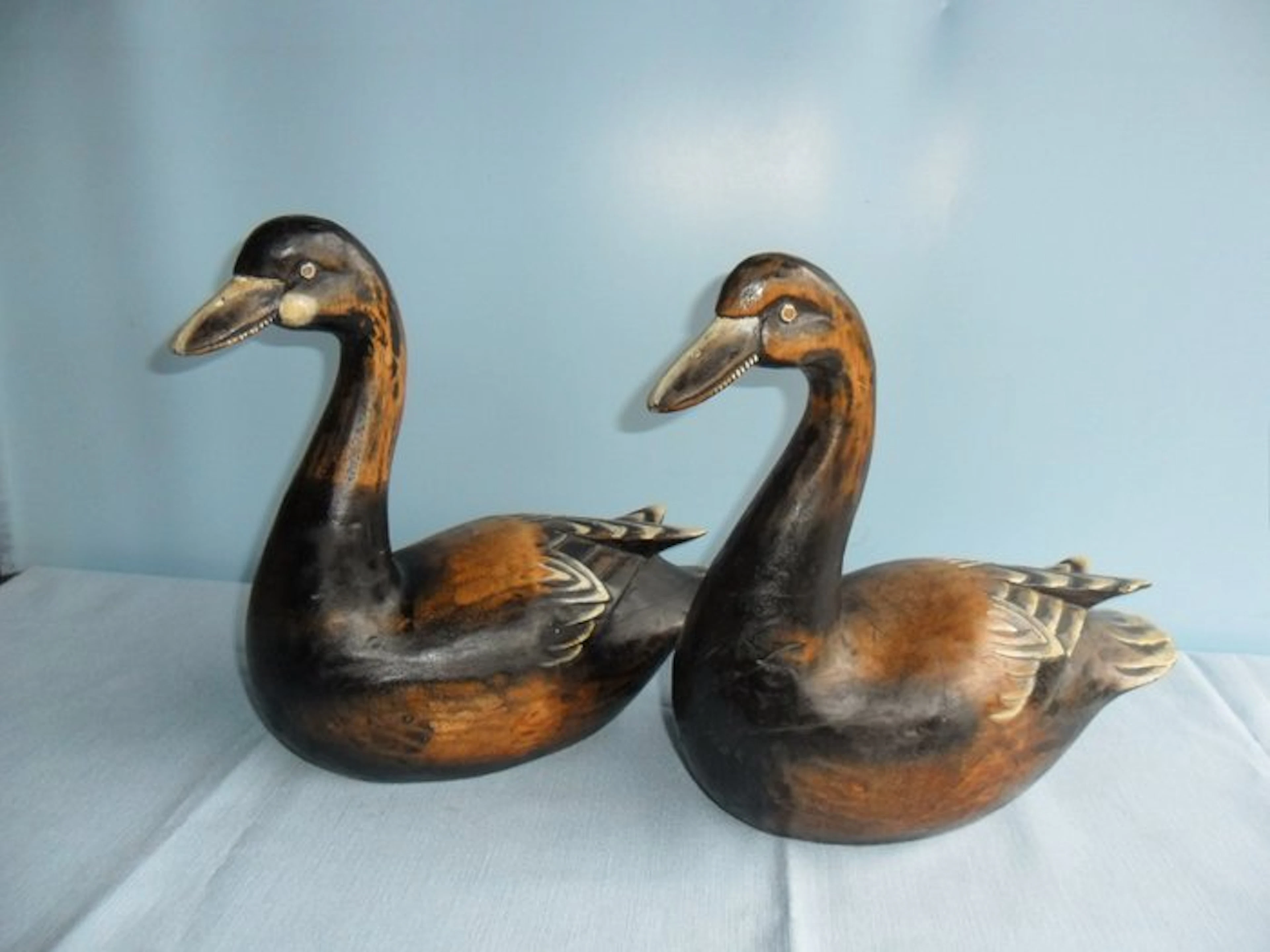 Duck decoy (2) - Wood