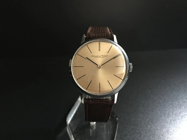 IWC - Schaffhausen Dial Calatrava - No reserve price - Calibre 423 - Men - 1973
