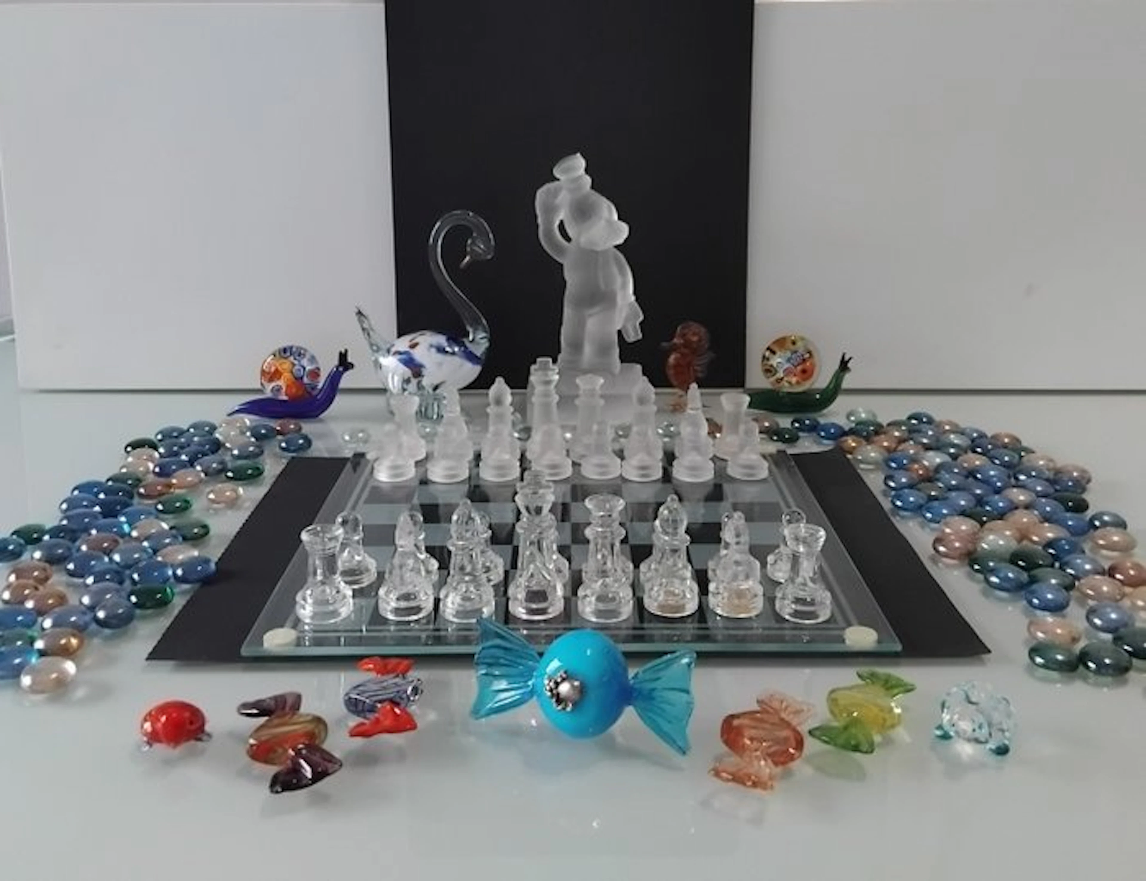 Themed collection - Chess and other objects in blown