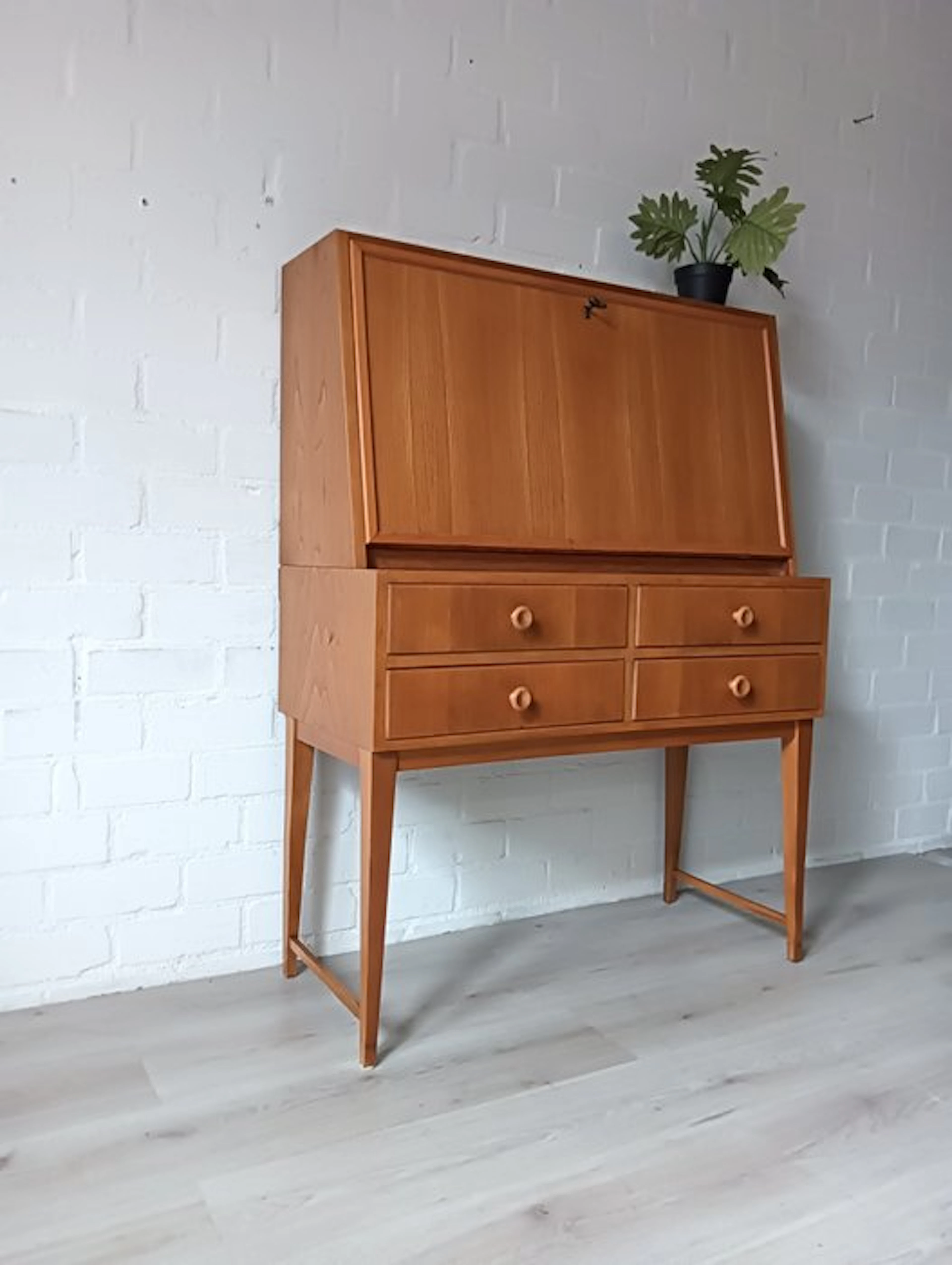 WK Möbel - Bureau cabinet - Wood, Oak