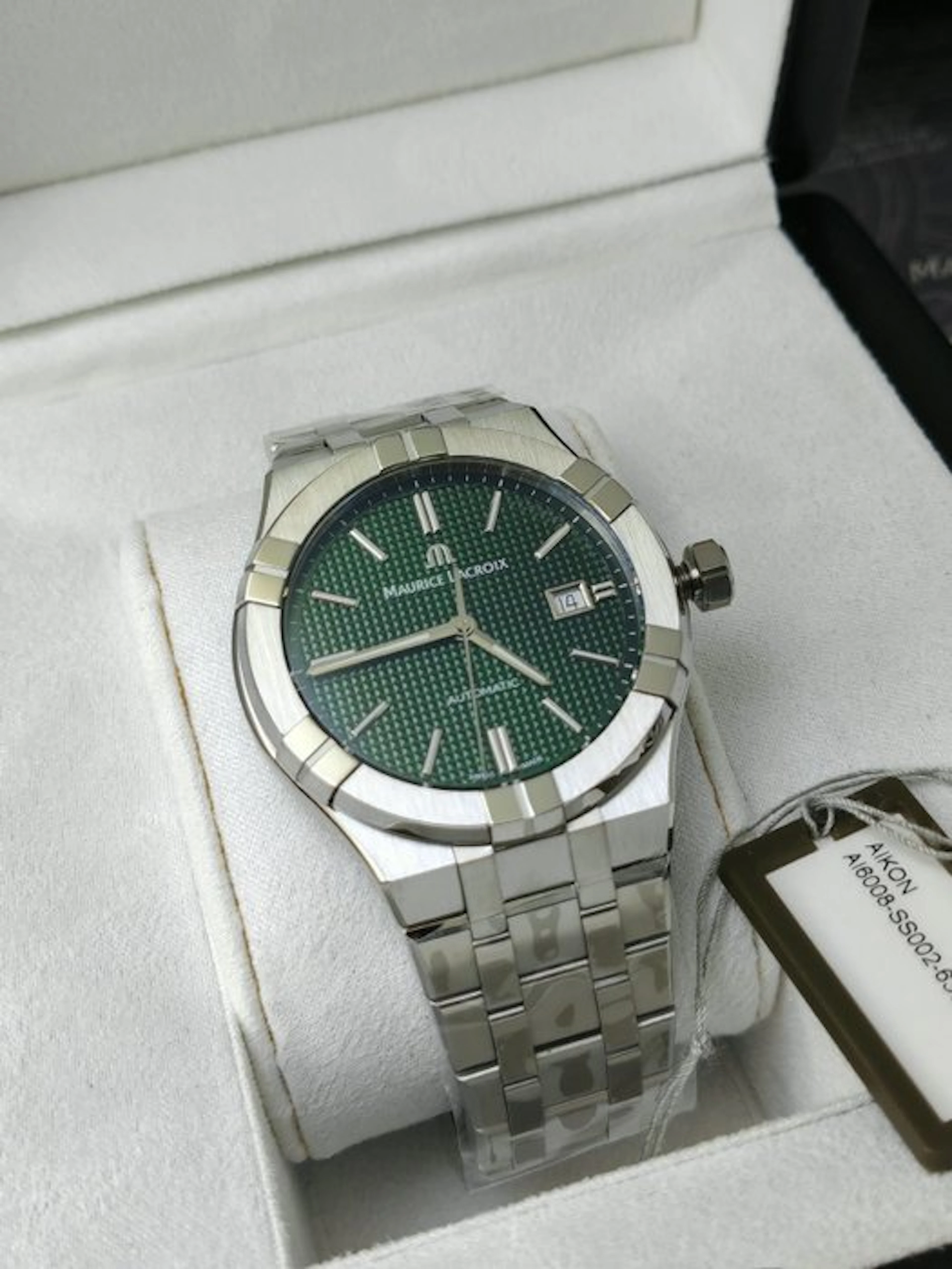 Maurice Lacroix - AIKON Automatic Date 39mm – Green...