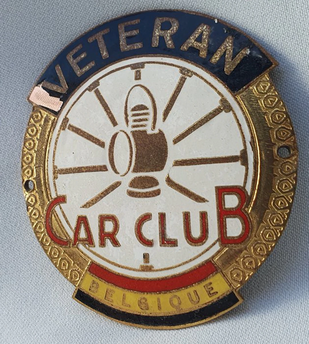 Badge - Grille Badge - Veteran Car Club Belgique - Belgium - 20th - mid (WW II)