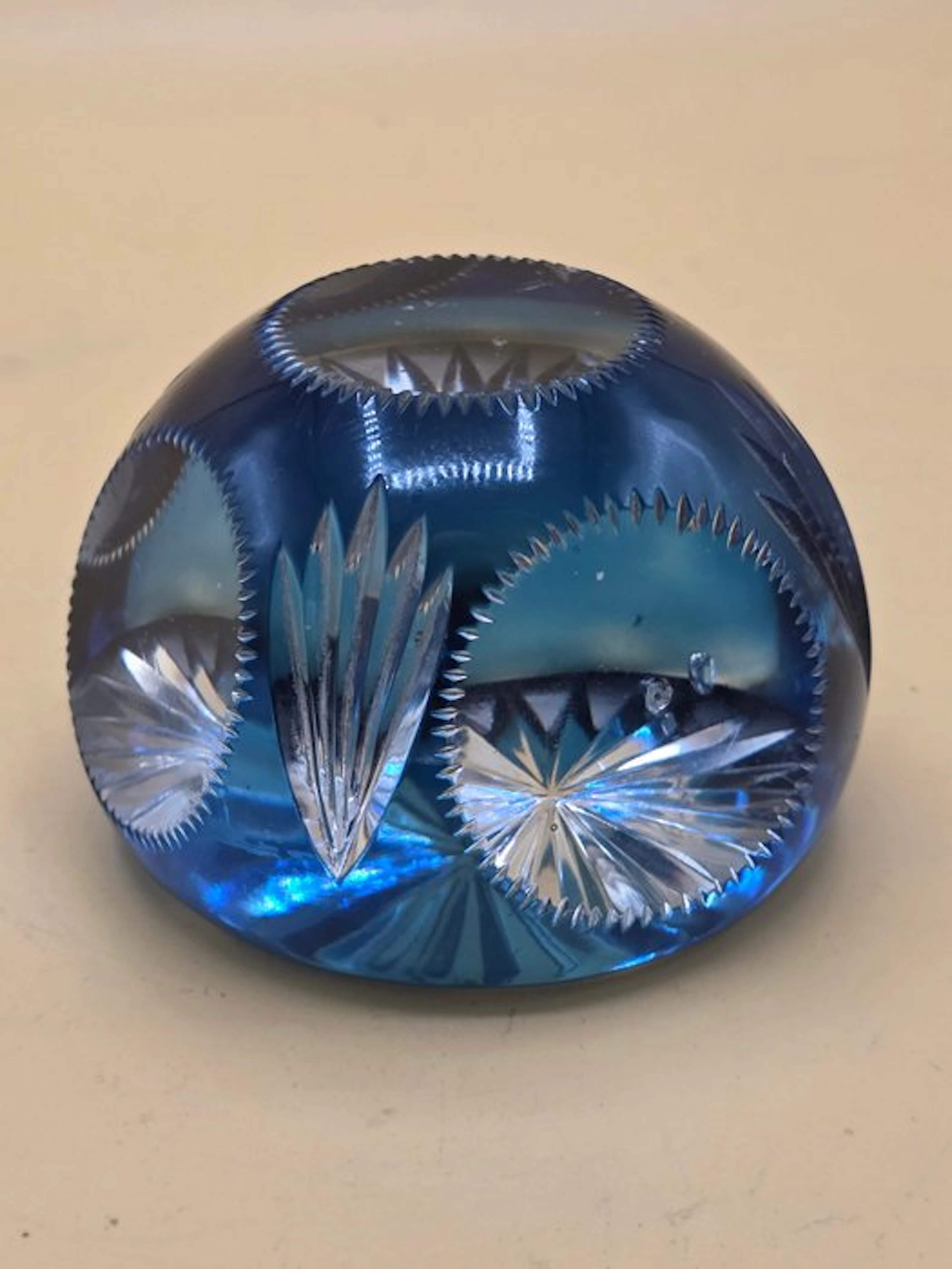 Val Saint Lambert - Paperweight - Crystal
