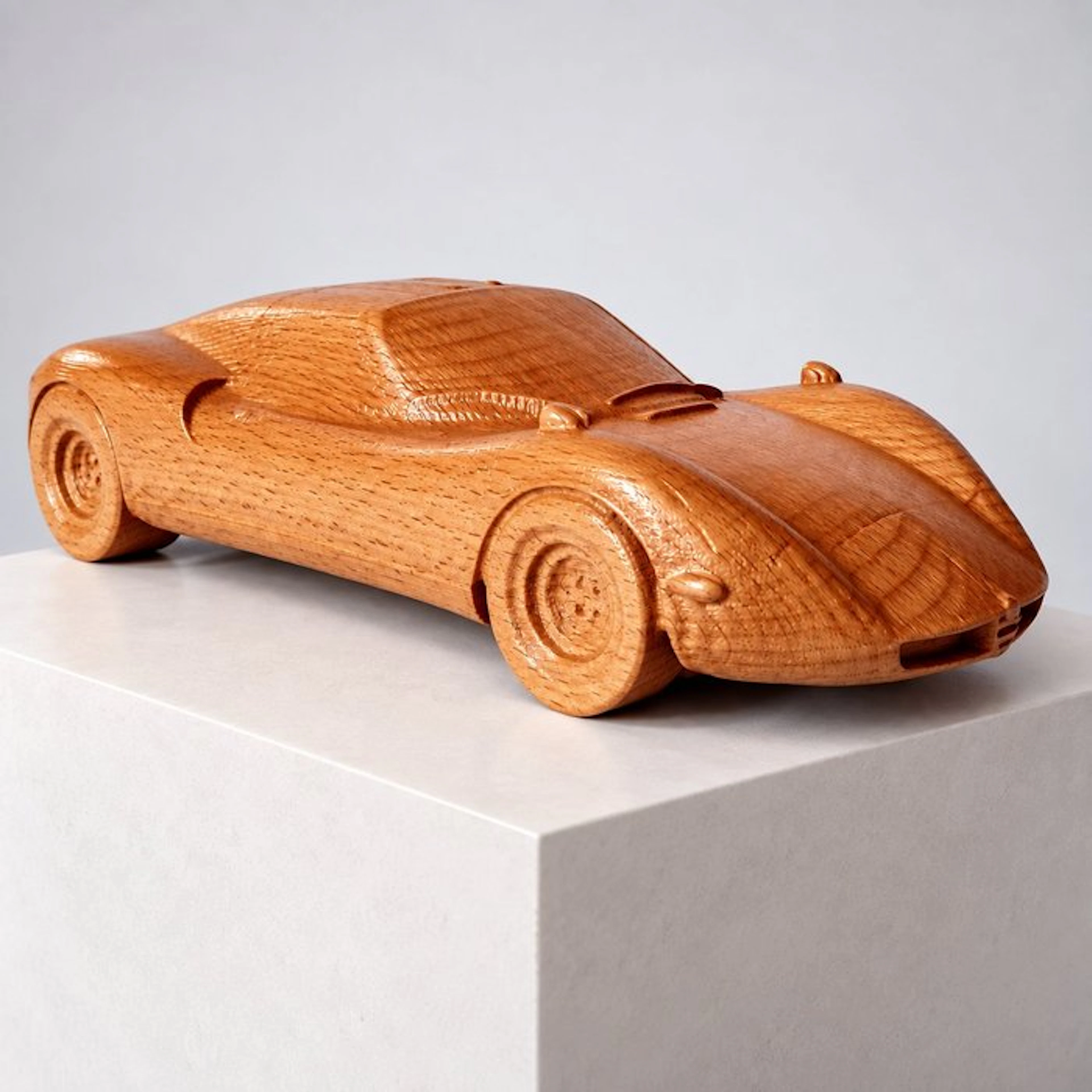 1:16 - Model sports car - 33 Stradale 1967