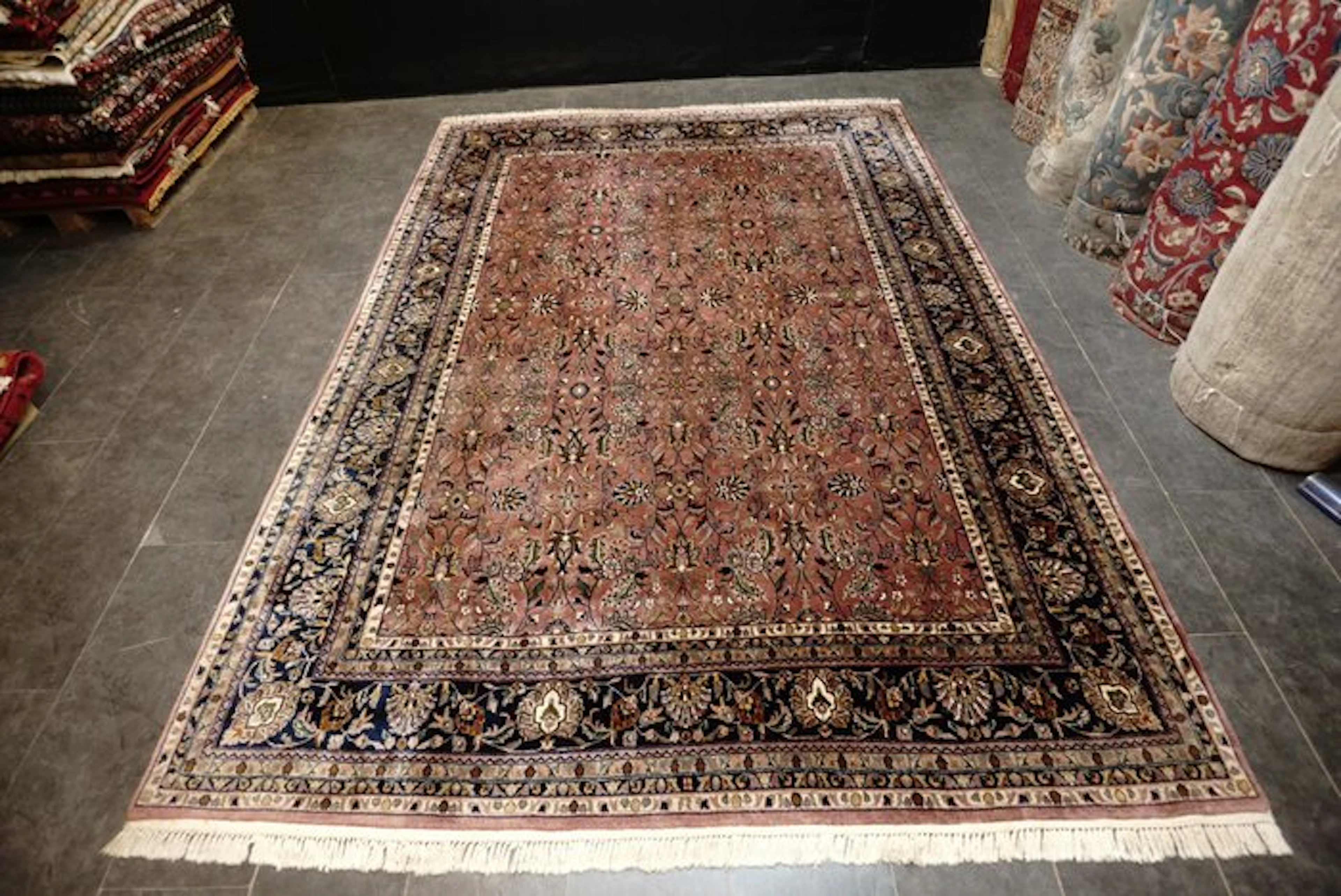 Sarough - Carpet - 337 cm - 245 cm