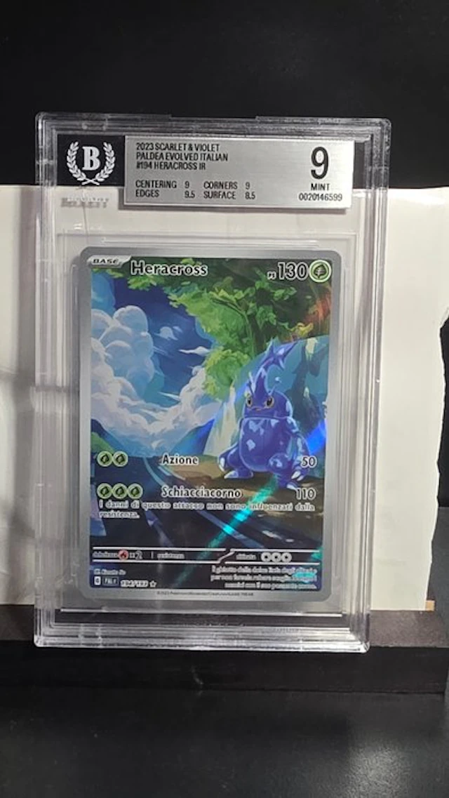 Pokémon - 1 Graded card - Pokémon - Heracross #154 Foil - Beckett 9