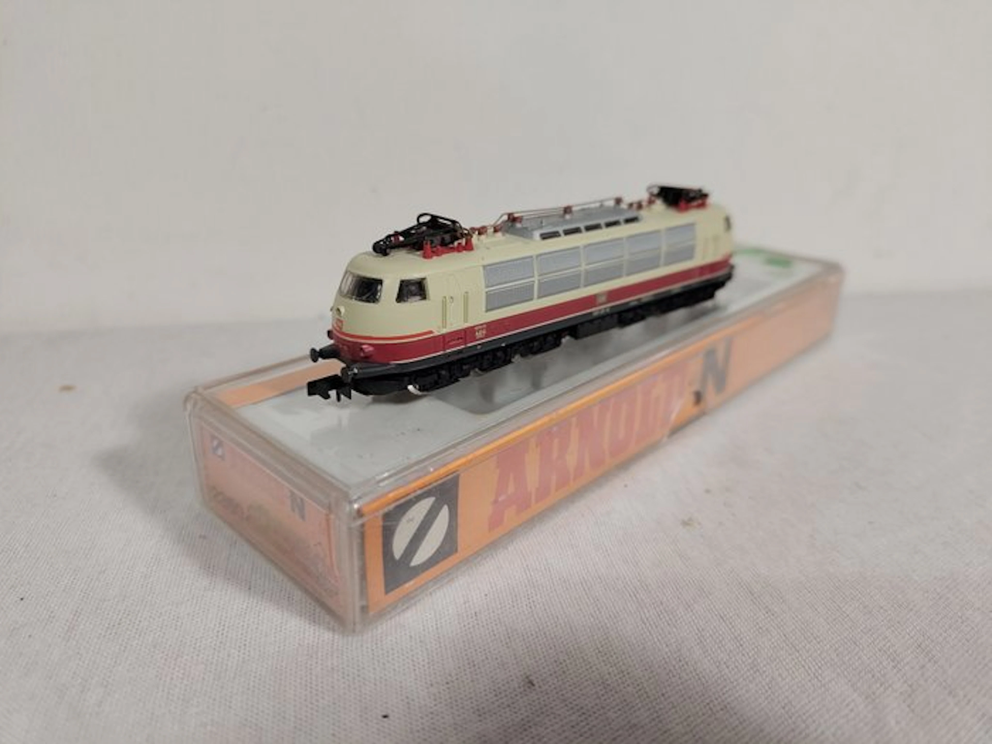 Arnold N - 2350 - Electric locomotive (1) - BR 103 - DB