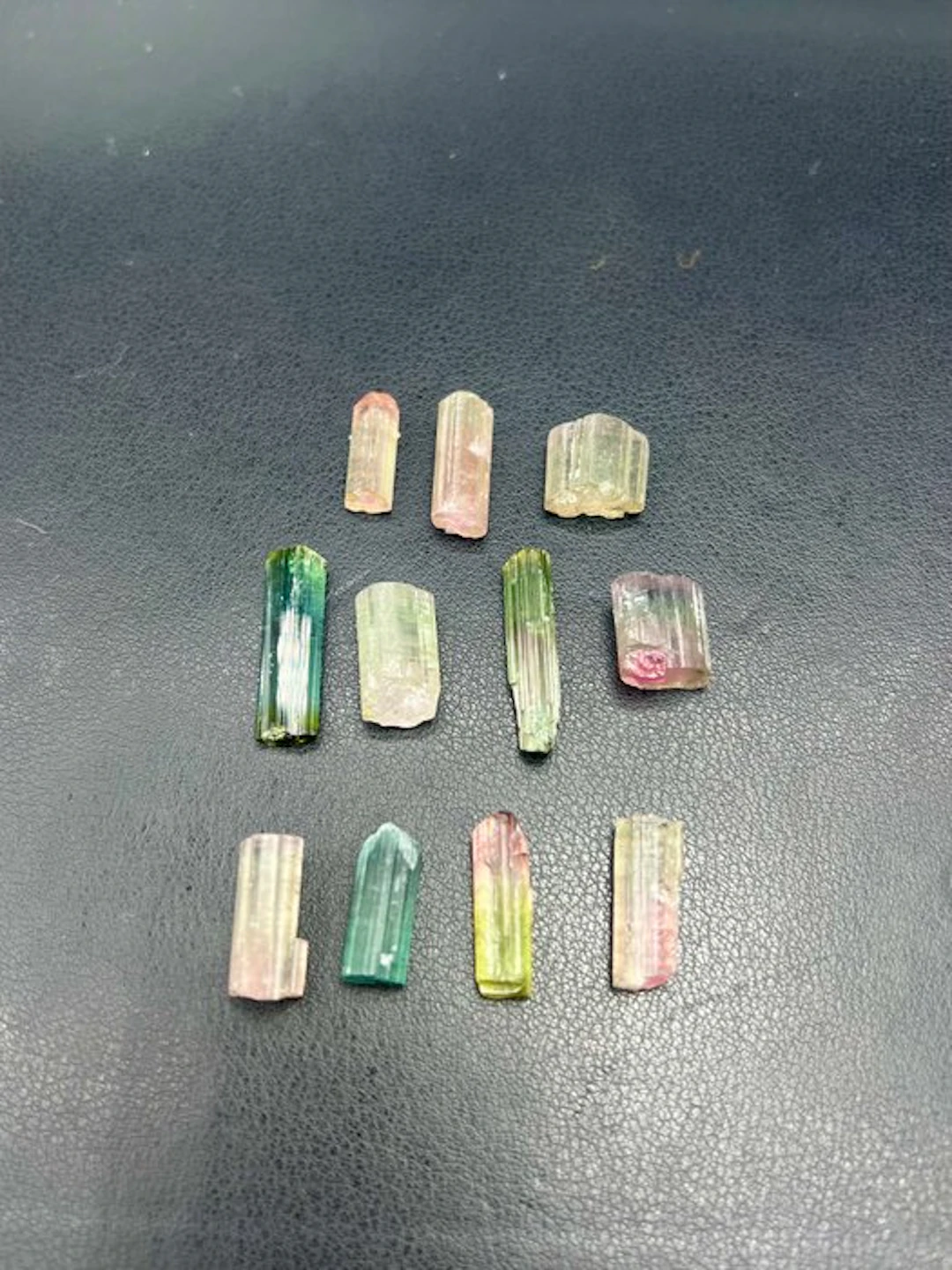 Bicolour tourmaline Crystals - Height: 24 mm - Width: 4 mm- 15 g - (1)